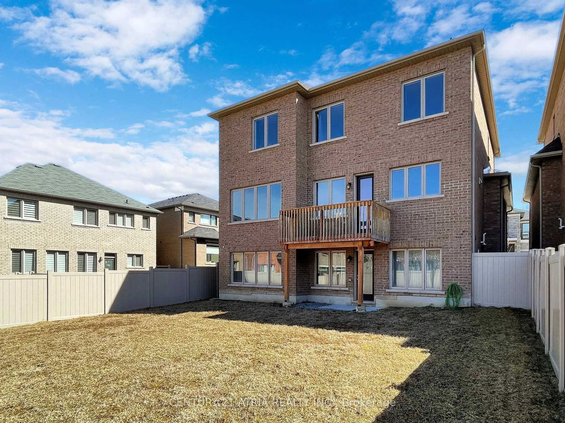 Photo 31 of 233 Conklin Crescent, Aurora, Rural Aurora — HOMEH