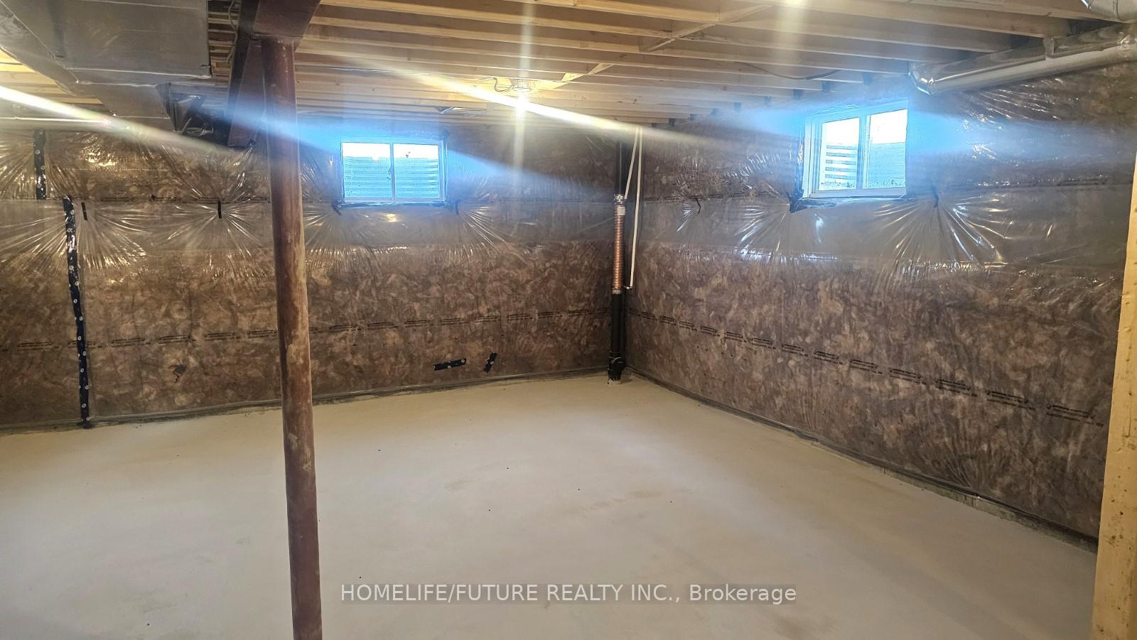 Photo 19 of 276 Springfield Crescent, Clearview, Stayner — HOMEH