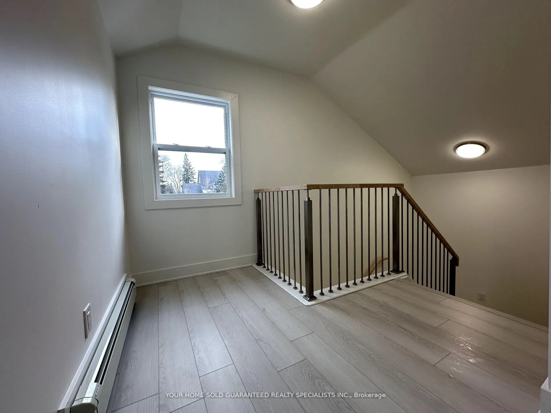 Photo 3 of Unit C, 41 Mosley Street, Aurora, Aurora Village — HOMEH