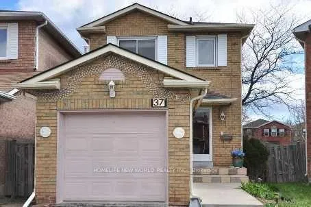 Front of 37 Hinda Lane N