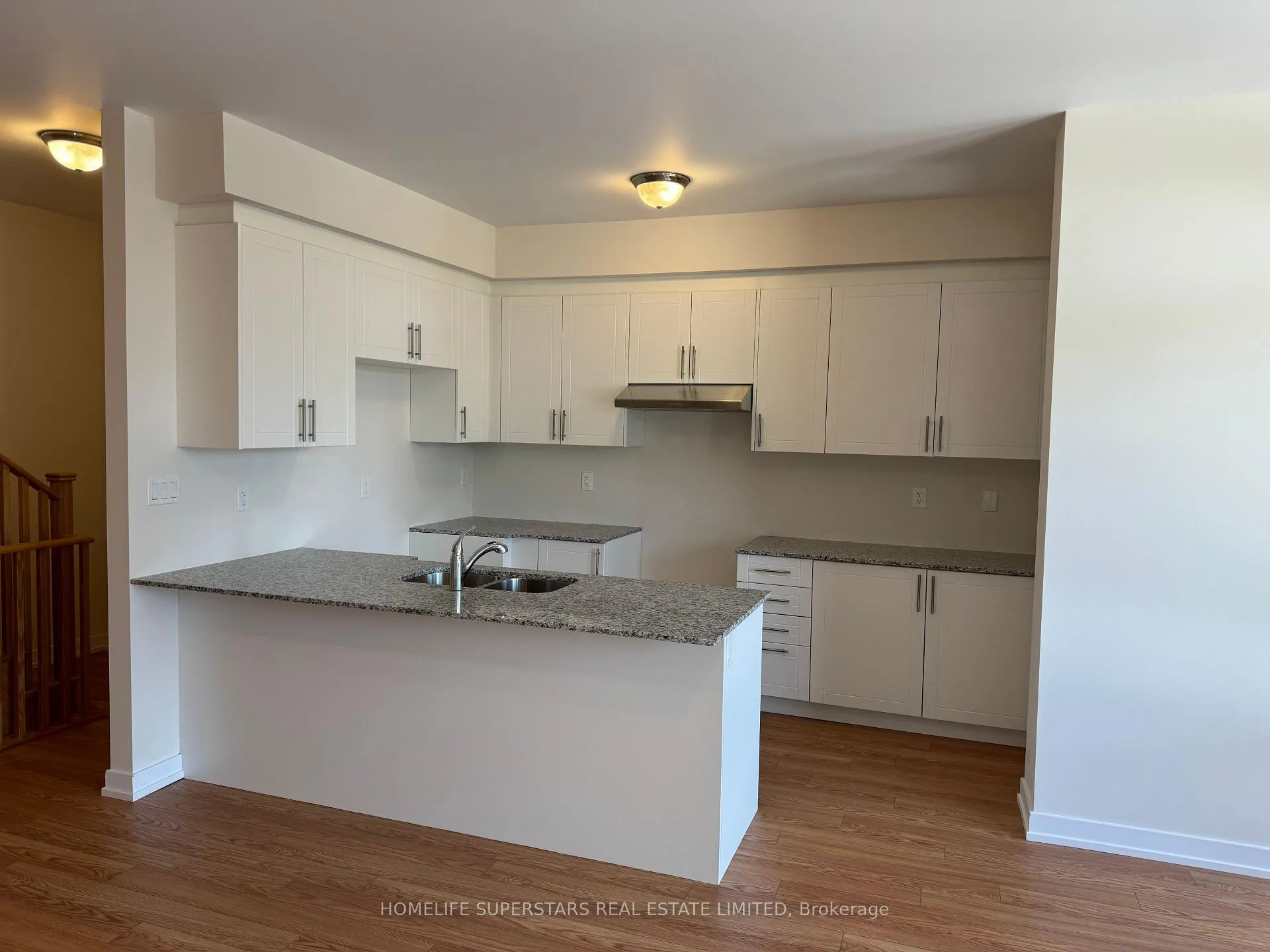 Photo 11 of 51 Chiffon Street, Vaughan, Vaughan Grove — HOMEH