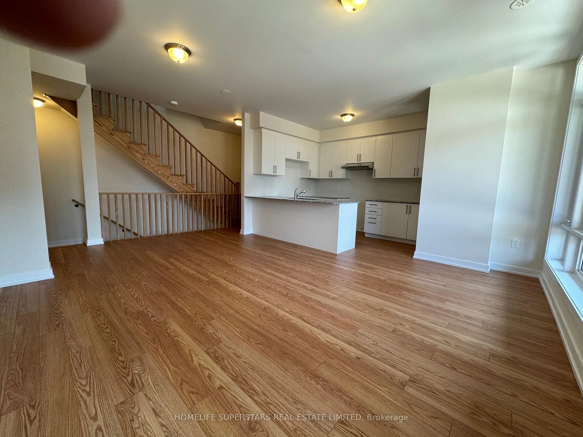 Photo 12 of 51 Chiffon Street, Vaughan, Vaughan Grove — HOMEH