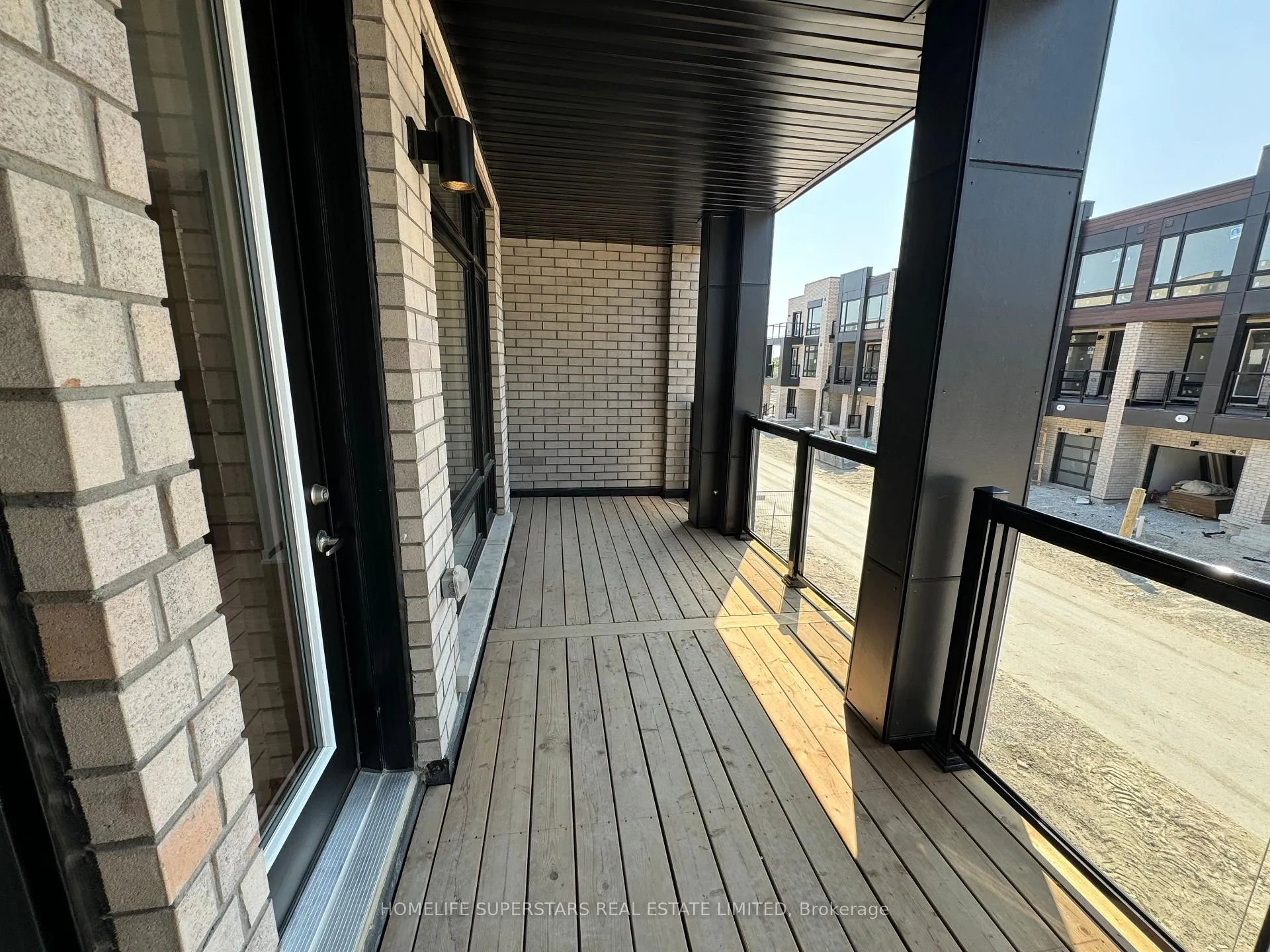 Photo 13 of 51 Chiffon Street, Vaughan, Vaughan Grove — HOMEH
