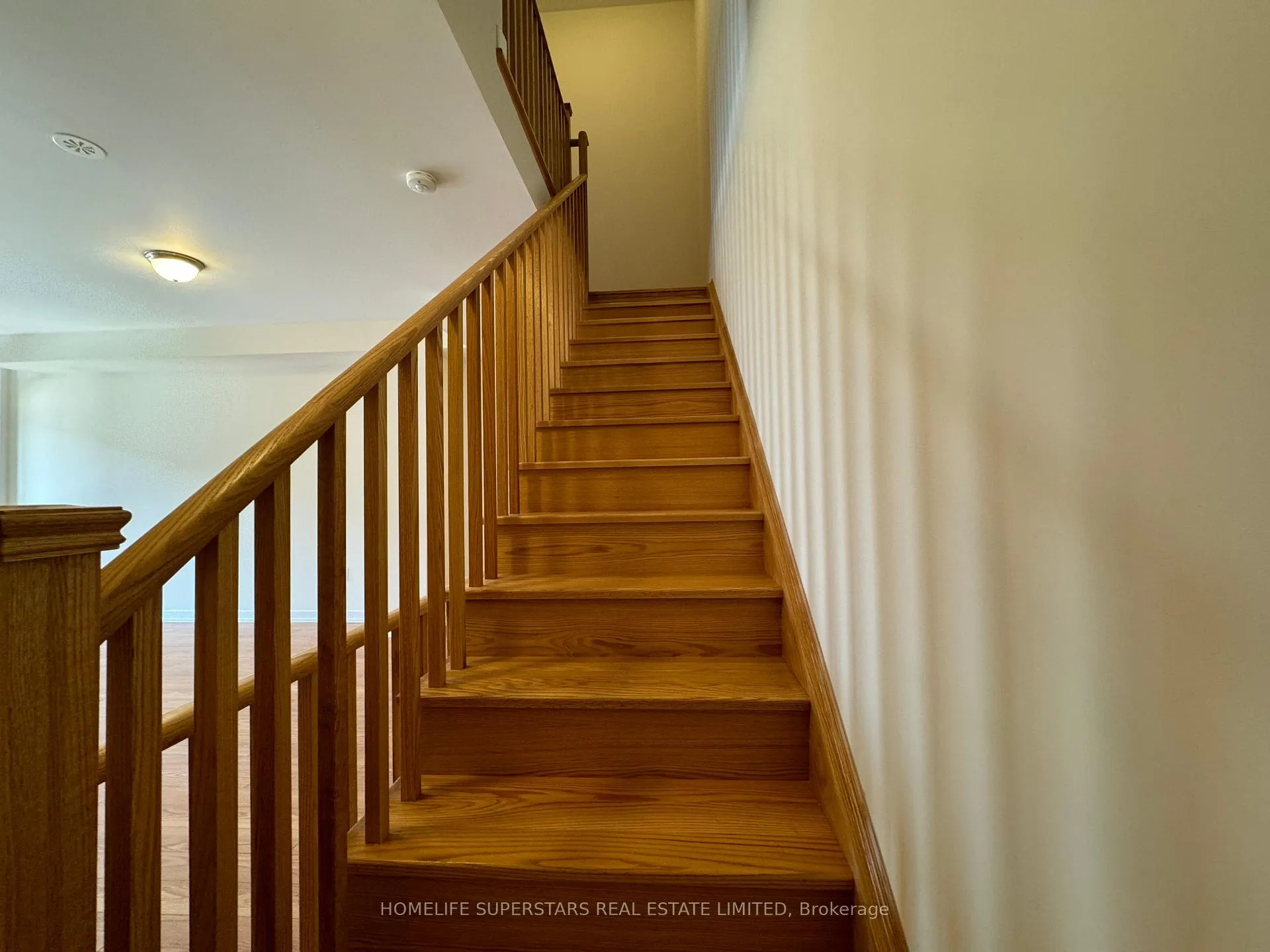 Photo 16 of 51 Chiffon Street, Vaughan, Vaughan Grove — HOMEH
