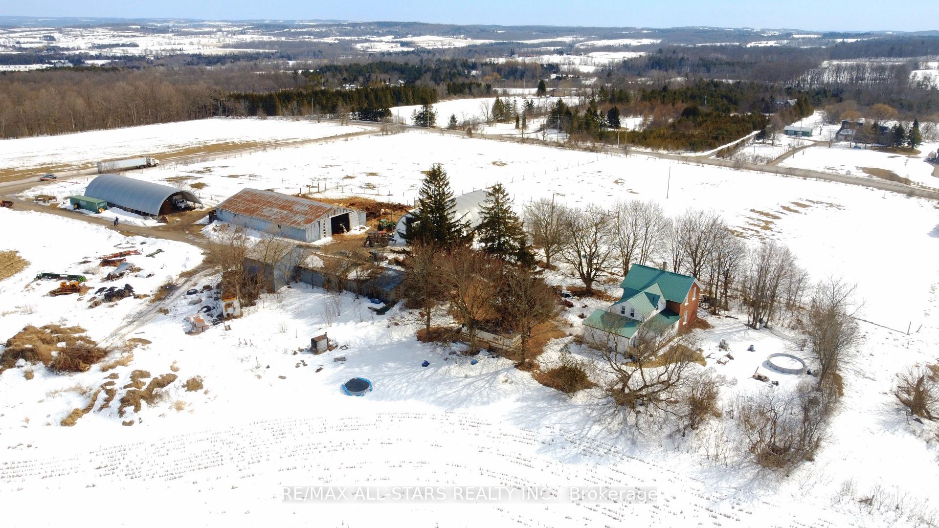Photo 1 of 402 Thorne Drive, Cavan Monaghan, Cavan Twp — HOMEH
