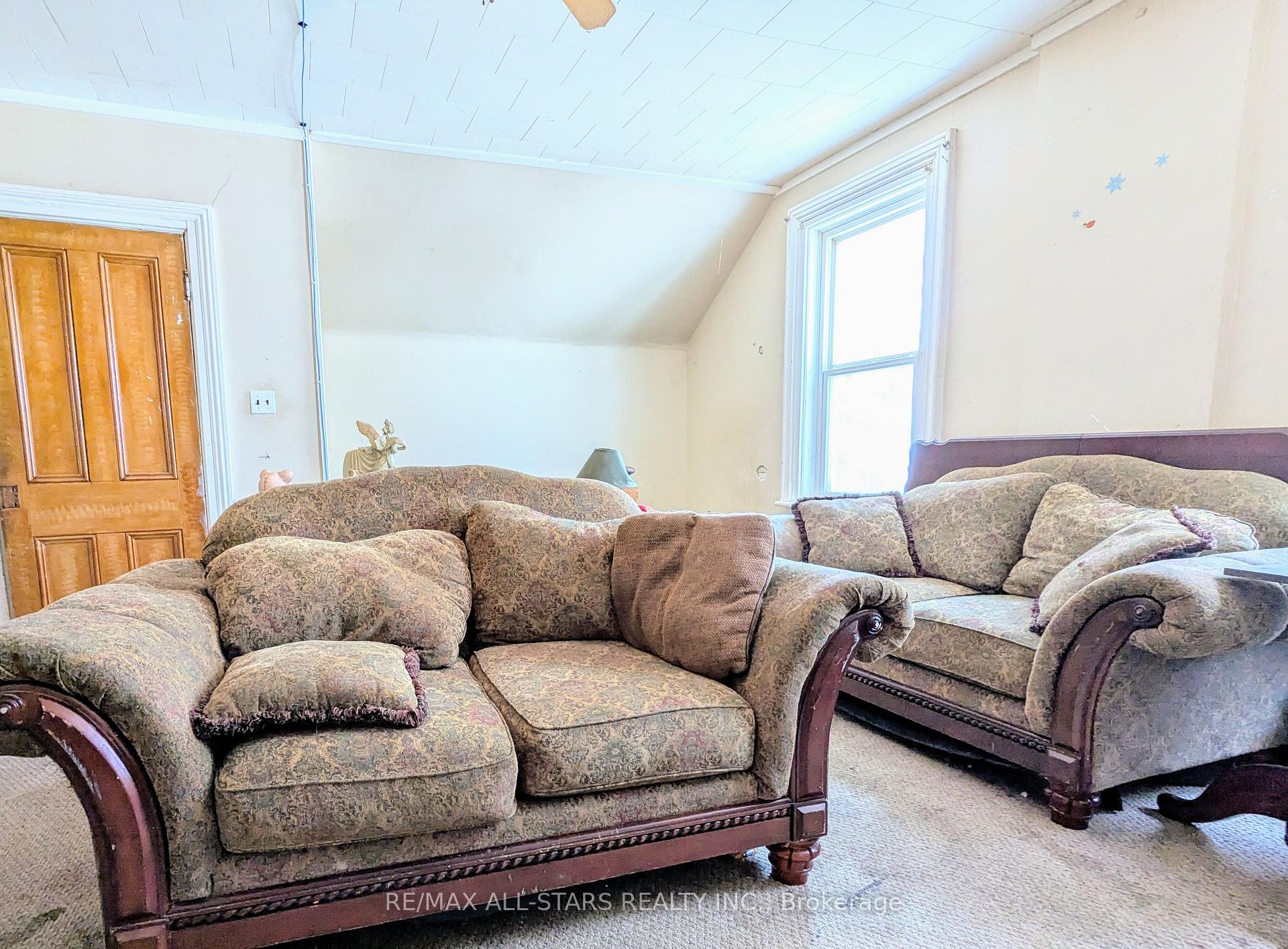 Photo 31 of 402 Thorne Drive, Cavan Monaghan, Cavan Twp — HOMEH