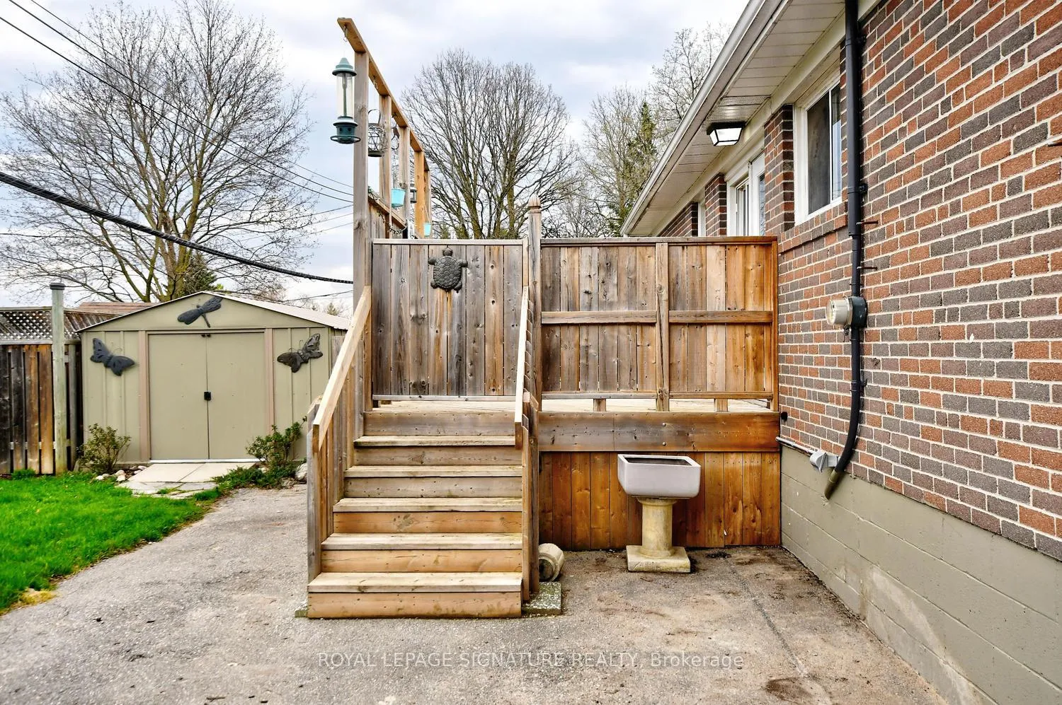 Photo 17 of Unit Main, 63 Jasper Drive, Aurora, Aurora Heights — HOMEH