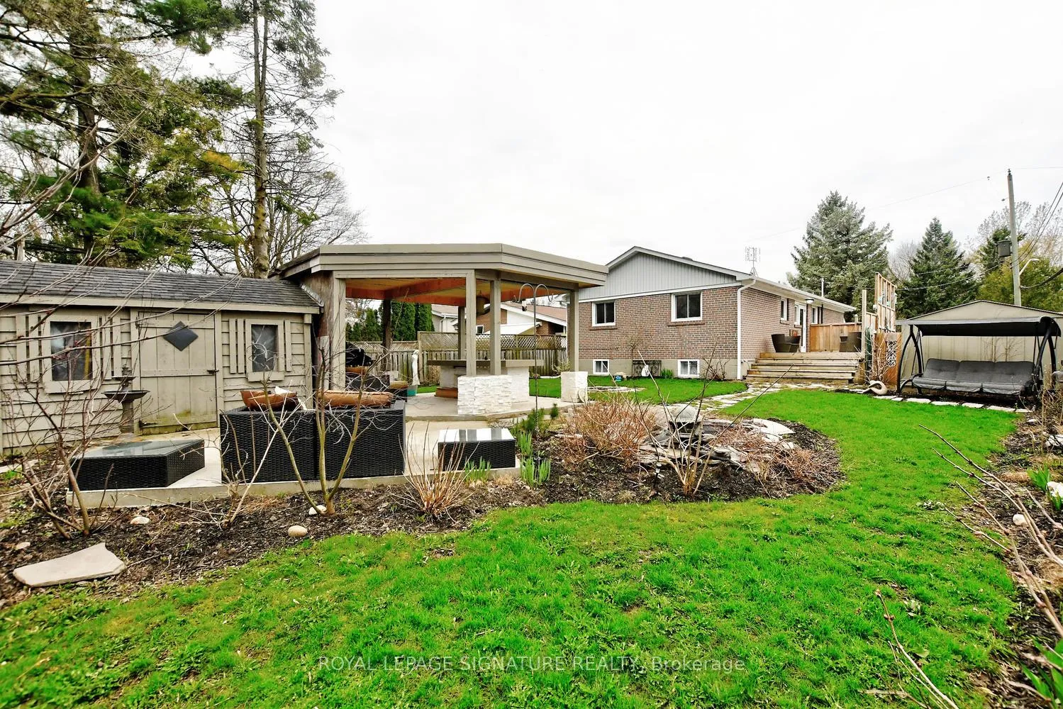 Photo 20 of Unit Main, 63 Jasper Drive, Aurora, Aurora Heights — HOMEH