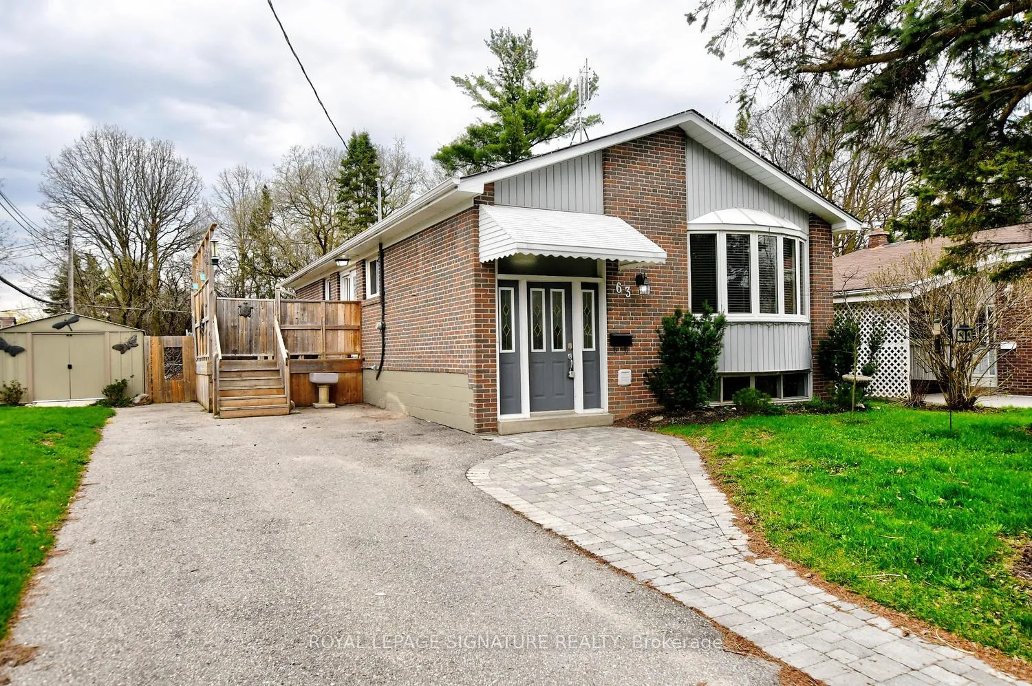 Photo 21 of Unit Main, 63 Jasper Drive, Aurora, Aurora Heights — HOMEH