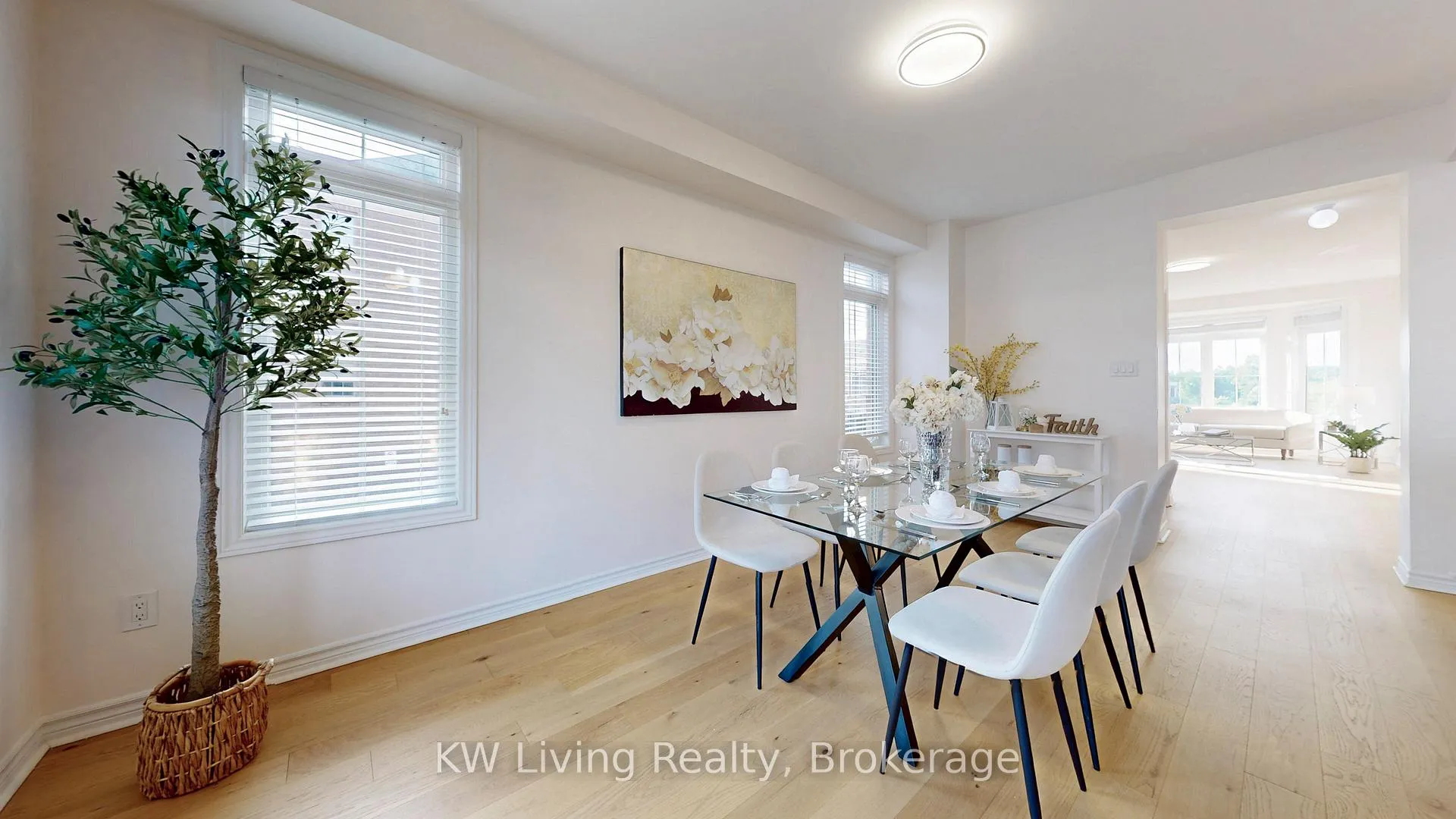 Photo 9 of 37 Rougeview Park Crescent, Markham, Greensborough — HOMEH