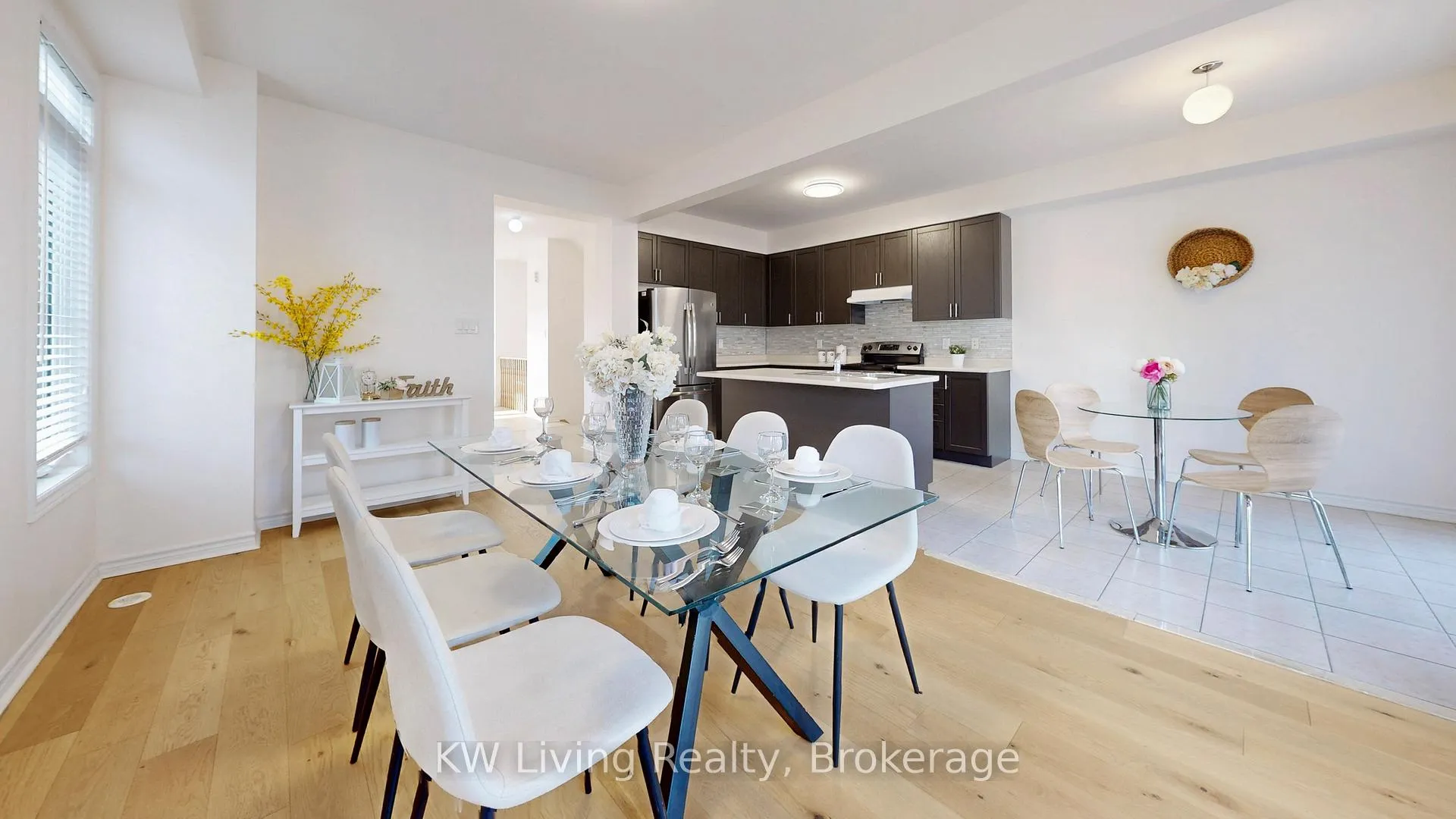 Photo 10 of 37 Rougeview Park Crescent, Markham, Greensborough — HOMEH