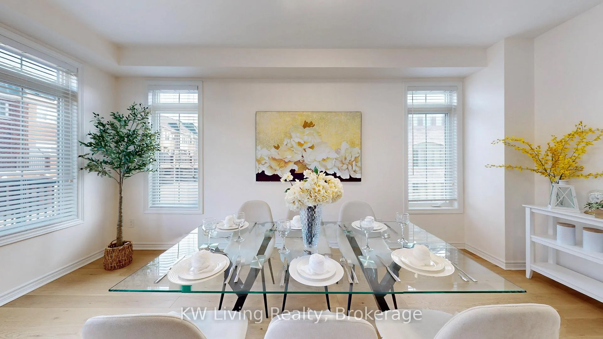 Photo 11 of 37 Rougeview Park Crescent, Markham, Greensborough — HOMEH