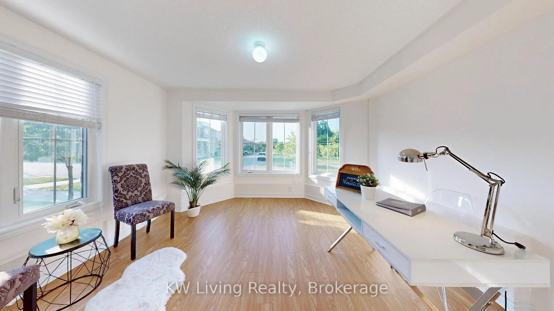 Photo 21 of 37 Rougeview Park Crescent, Markham, Greensborough — HOMEH