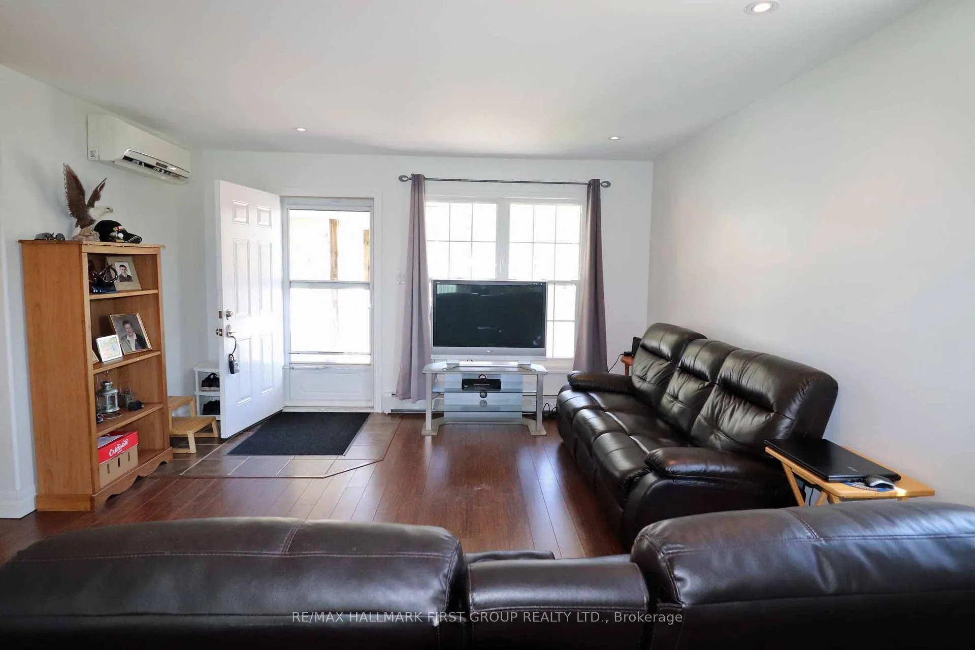 Photo 8 of Unit 7, 494 Metcalf Street N, Tweed, Tweed (Village) — HOMEH