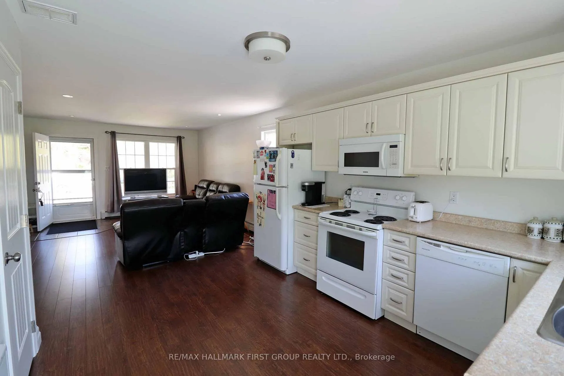 Photo 15 of Unit 7, 494 Metcalf Street N, Tweed, Tweed (Village) — HOMEH
