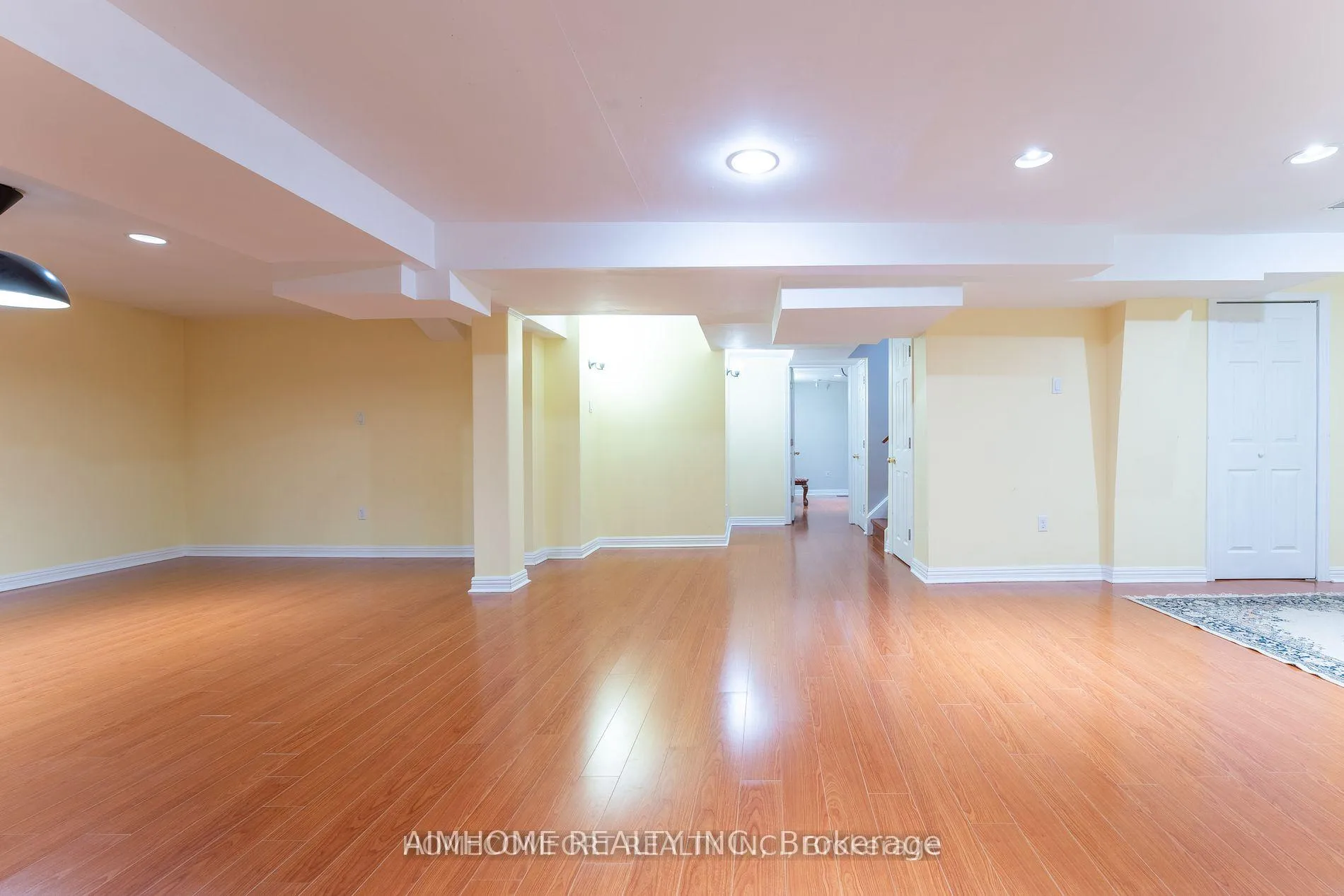 Photo 14 of 11 Sunburst Crescent, Markham, Greensborough — HOMEH