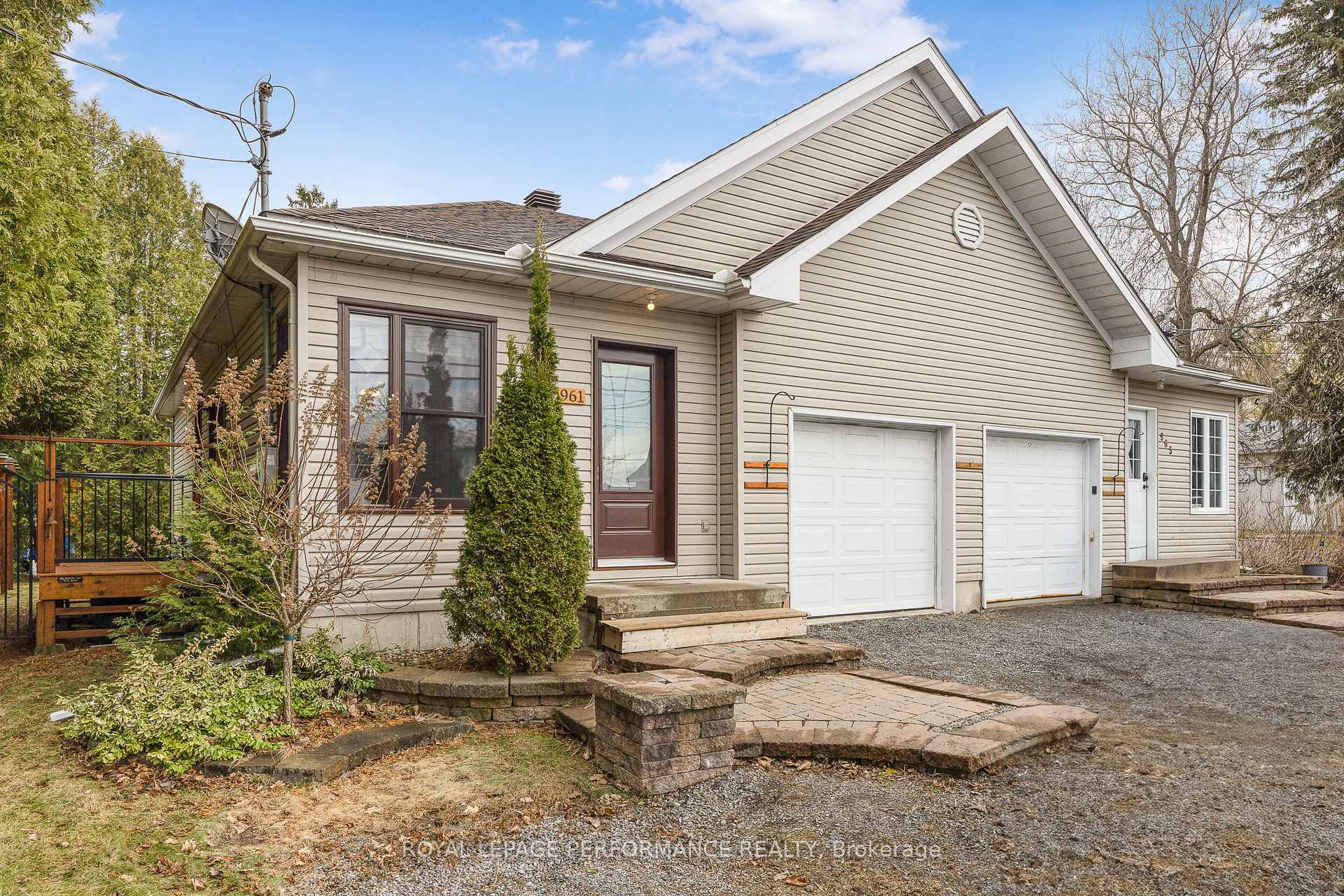 Photo 1 of 961 King Street, Champlain, L'Orignal — HOMEH
