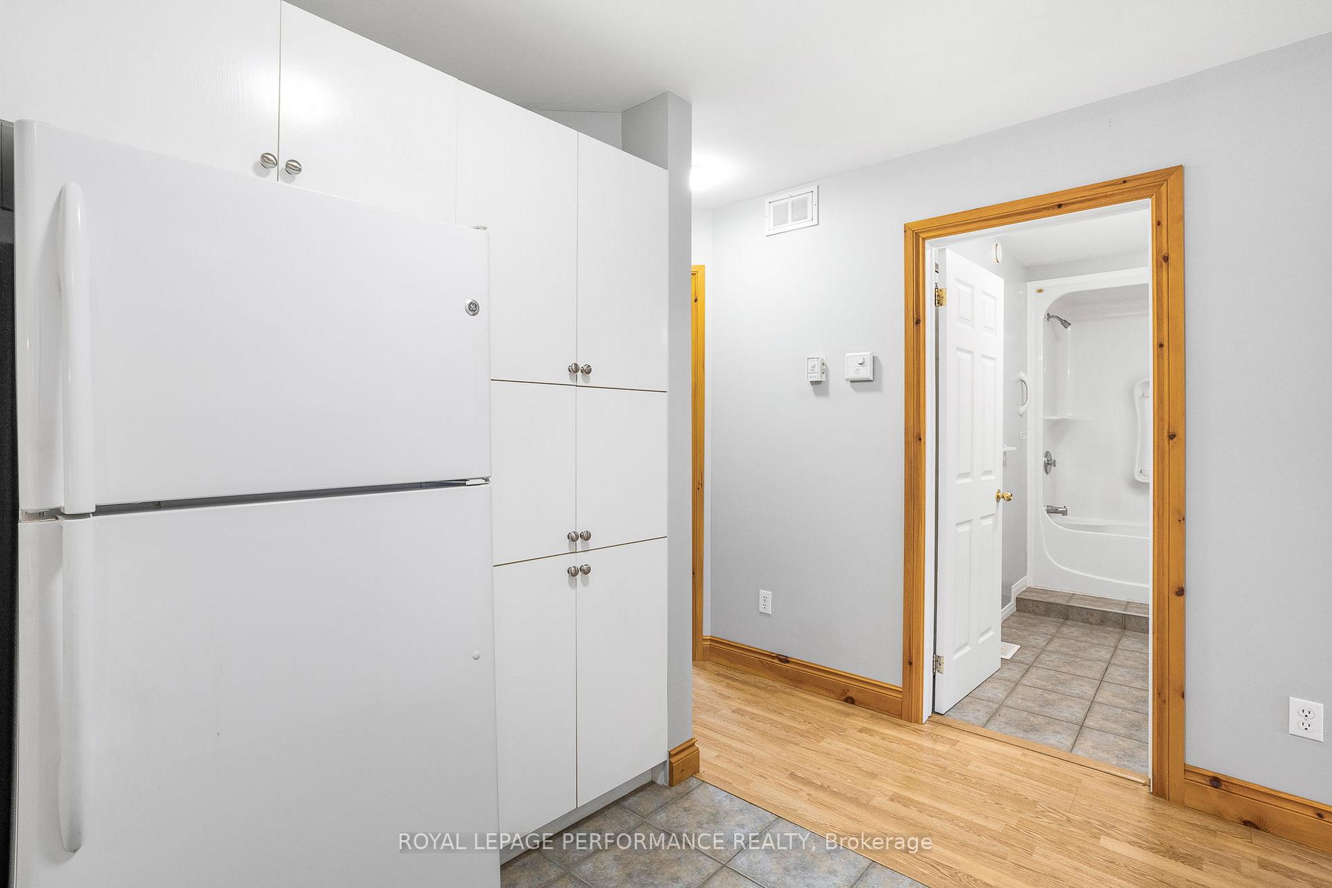 Photo 13 of 961 King Street, Champlain, L'Orignal — HOMEH