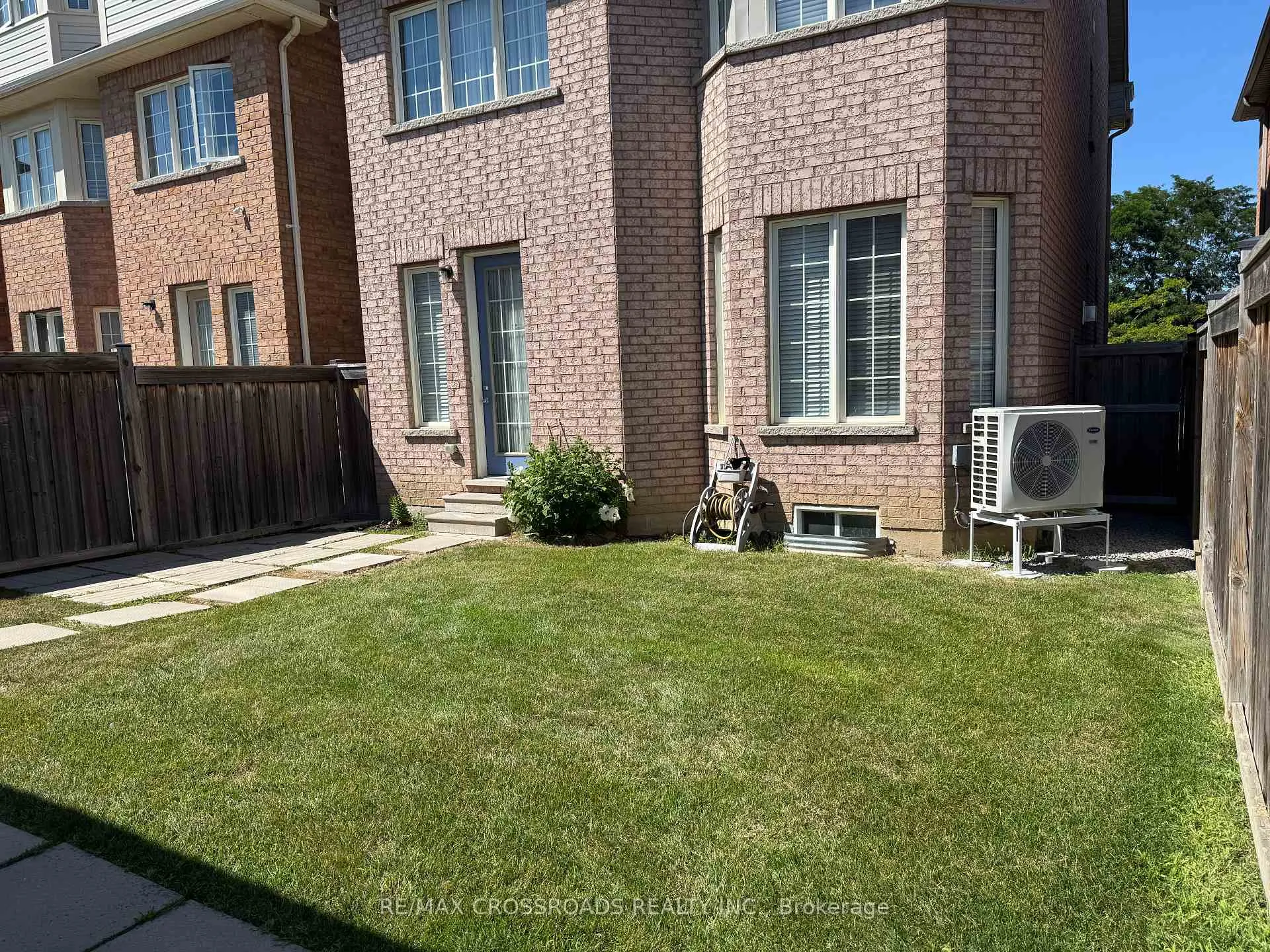 Photo 16 of 2782 Donald Cousens Parkway, Markham, Cornell — HOMEH