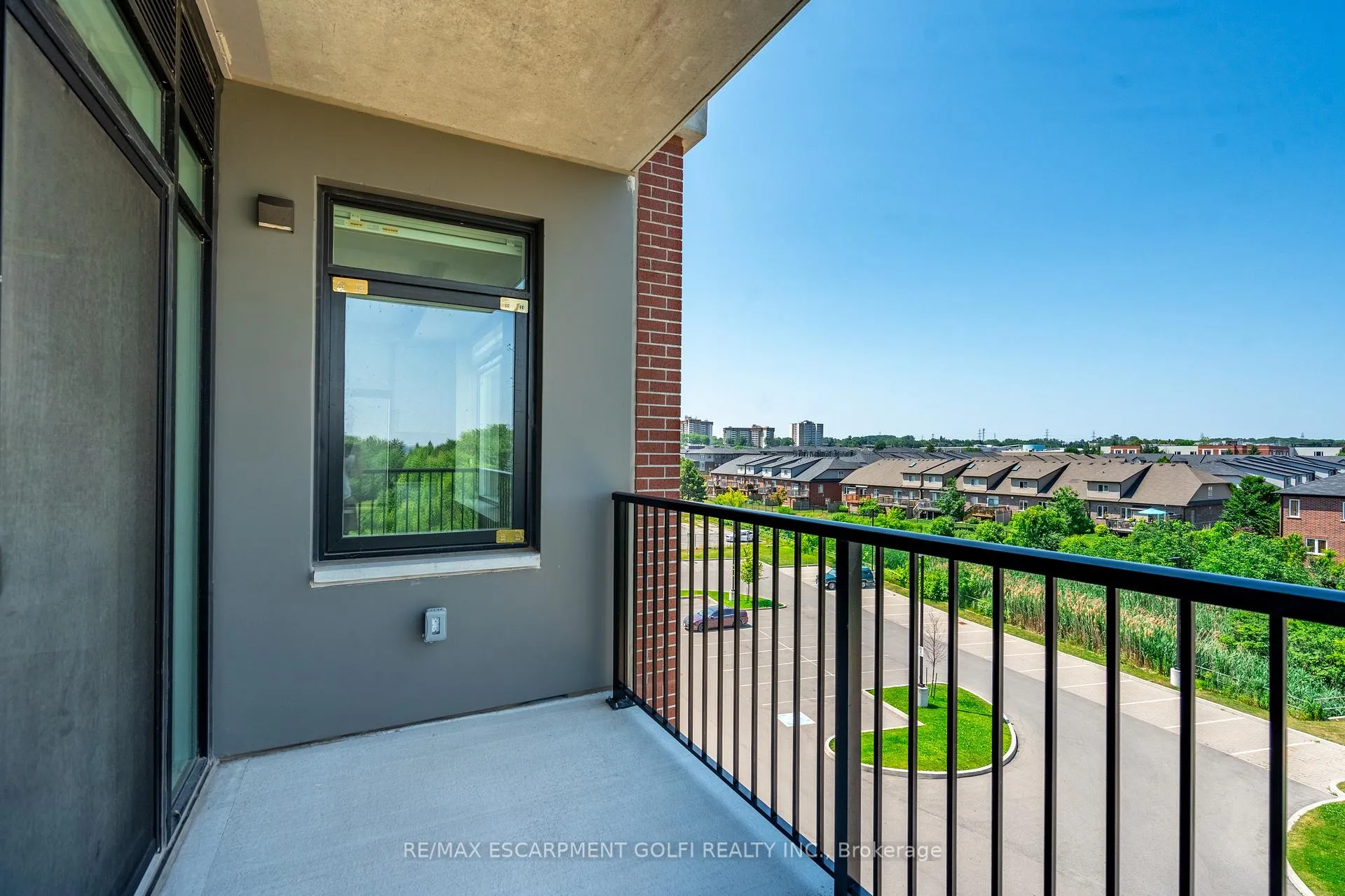 Photo 28 of Unit 329, 1 Redfern Avenue, Hamilton, Mountview — HOMEH