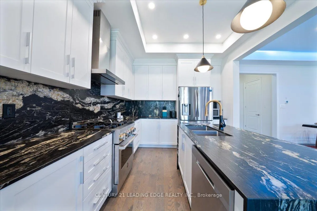 Photo 9 of 199 Purple Creek Road, Vaughan, Vellore Village — HOMEH