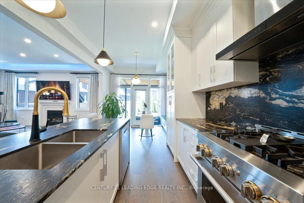 Photo 10 of 199 Purple Creek Road, Vaughan, Vellore Village — HOMEH
