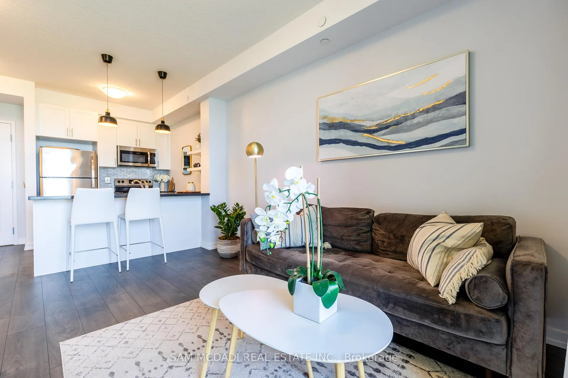 Photo 6 of Unit 207, 101 Shoreview Place, Hamilton, Stoney Creek — HOMEH
