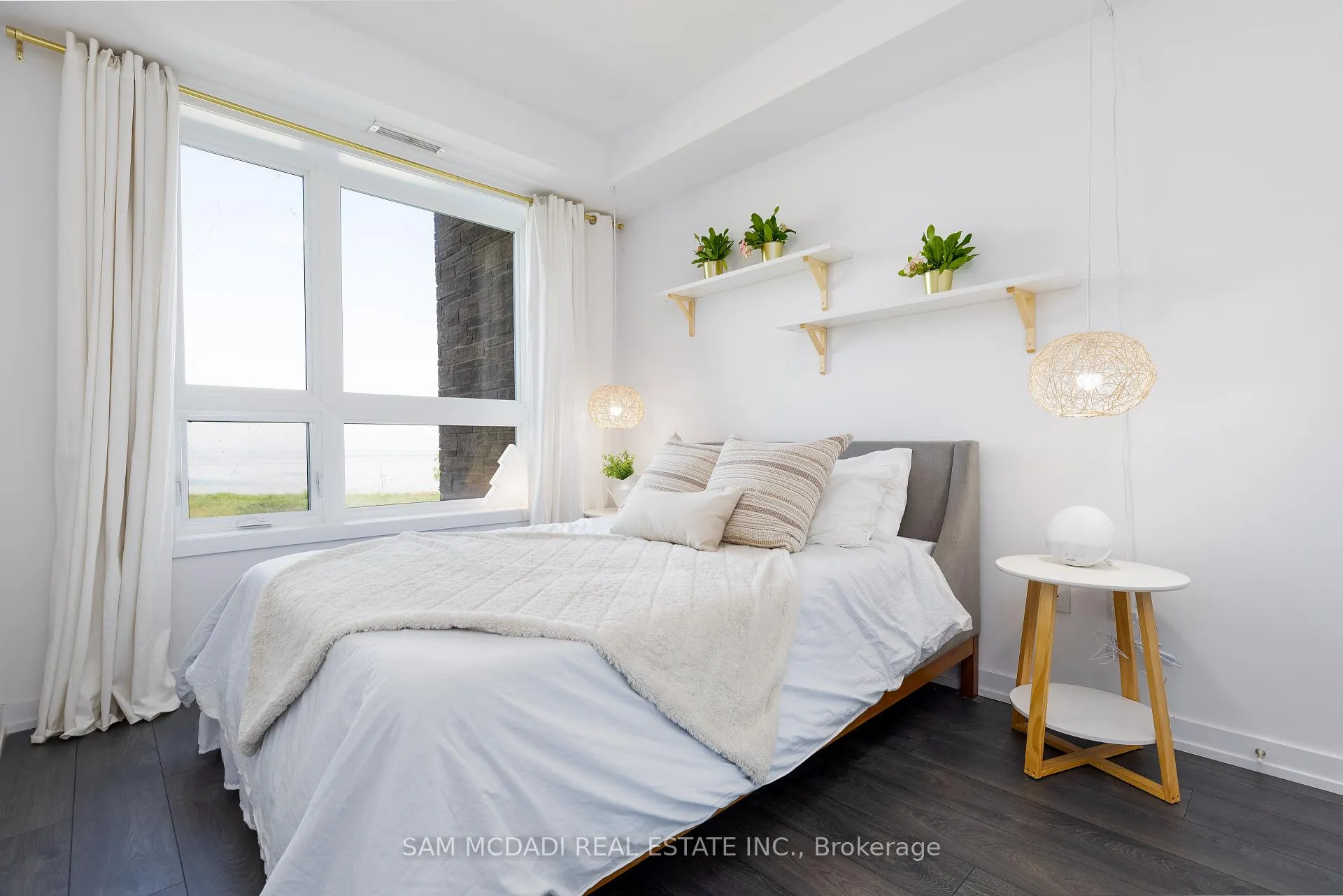 Photo 8 of Unit 207, 101 Shoreview Place, Hamilton, Stoney Creek — HOMEH