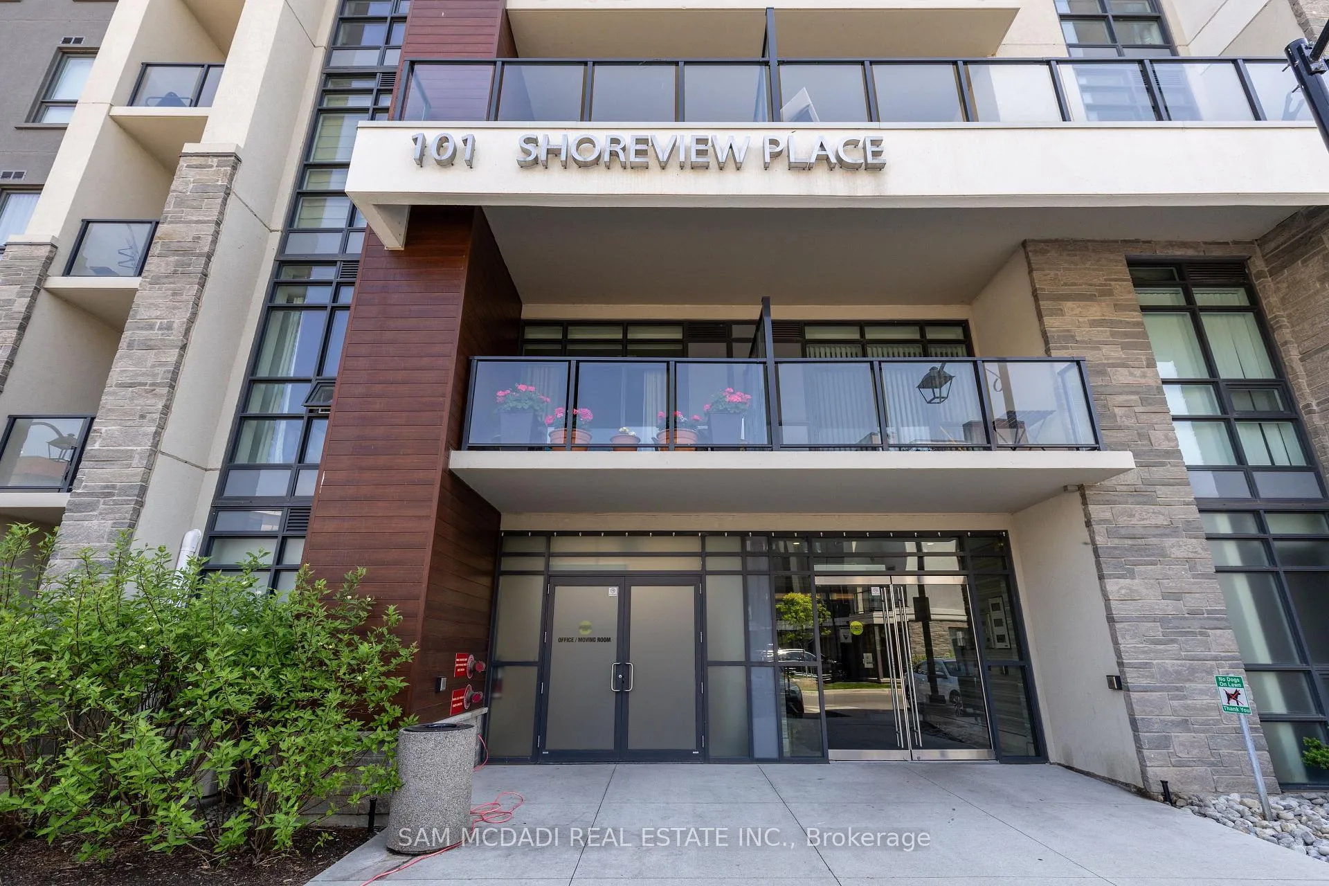 Photo 18 of Unit 207, 101 Shoreview Place, Hamilton, Stoney Creek — HOMEH