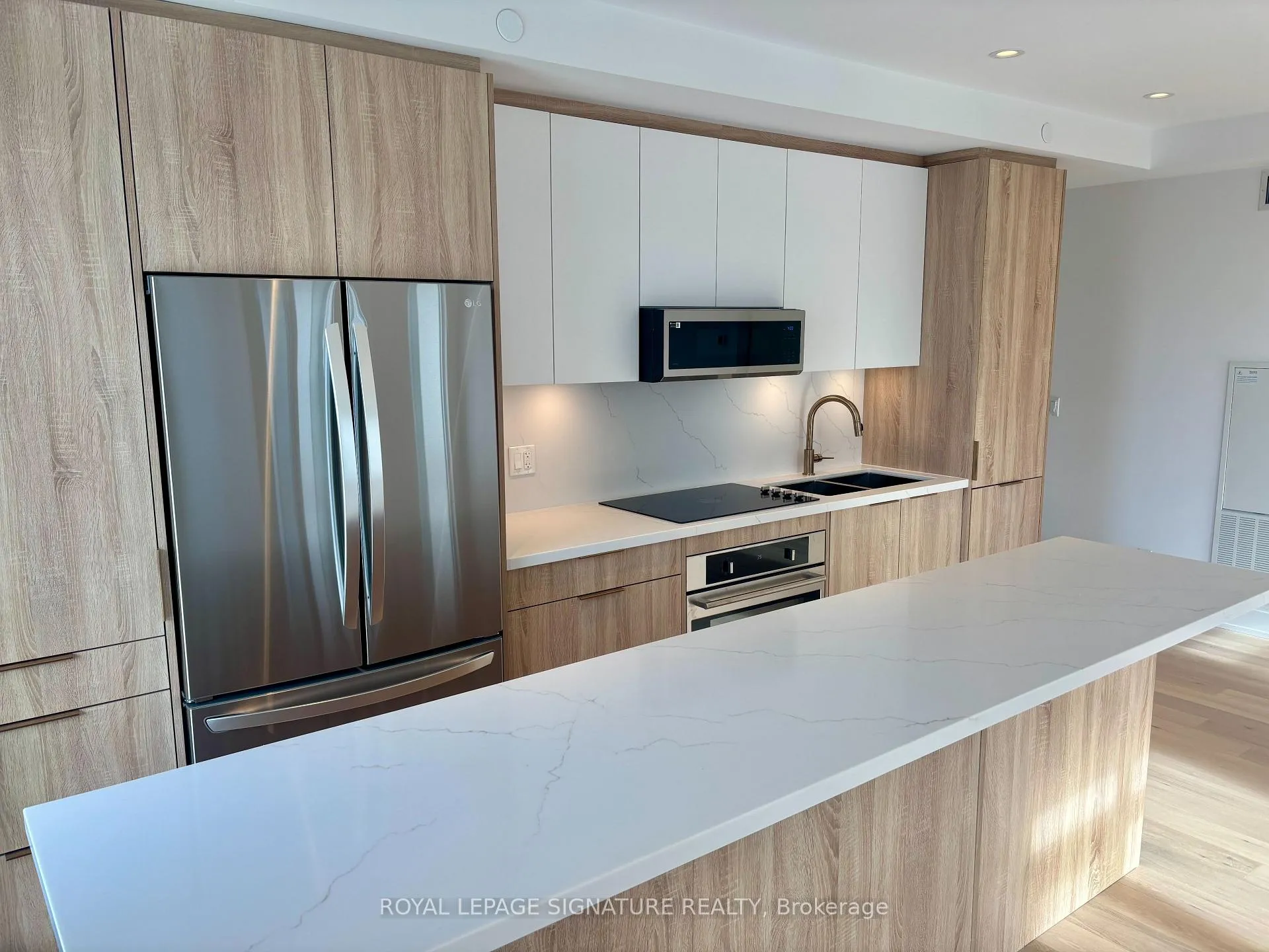 Photo 4 of Unit C512, 8 Beverley Glen Boulevard, Vaughan, Beverley Glen — HOMEH