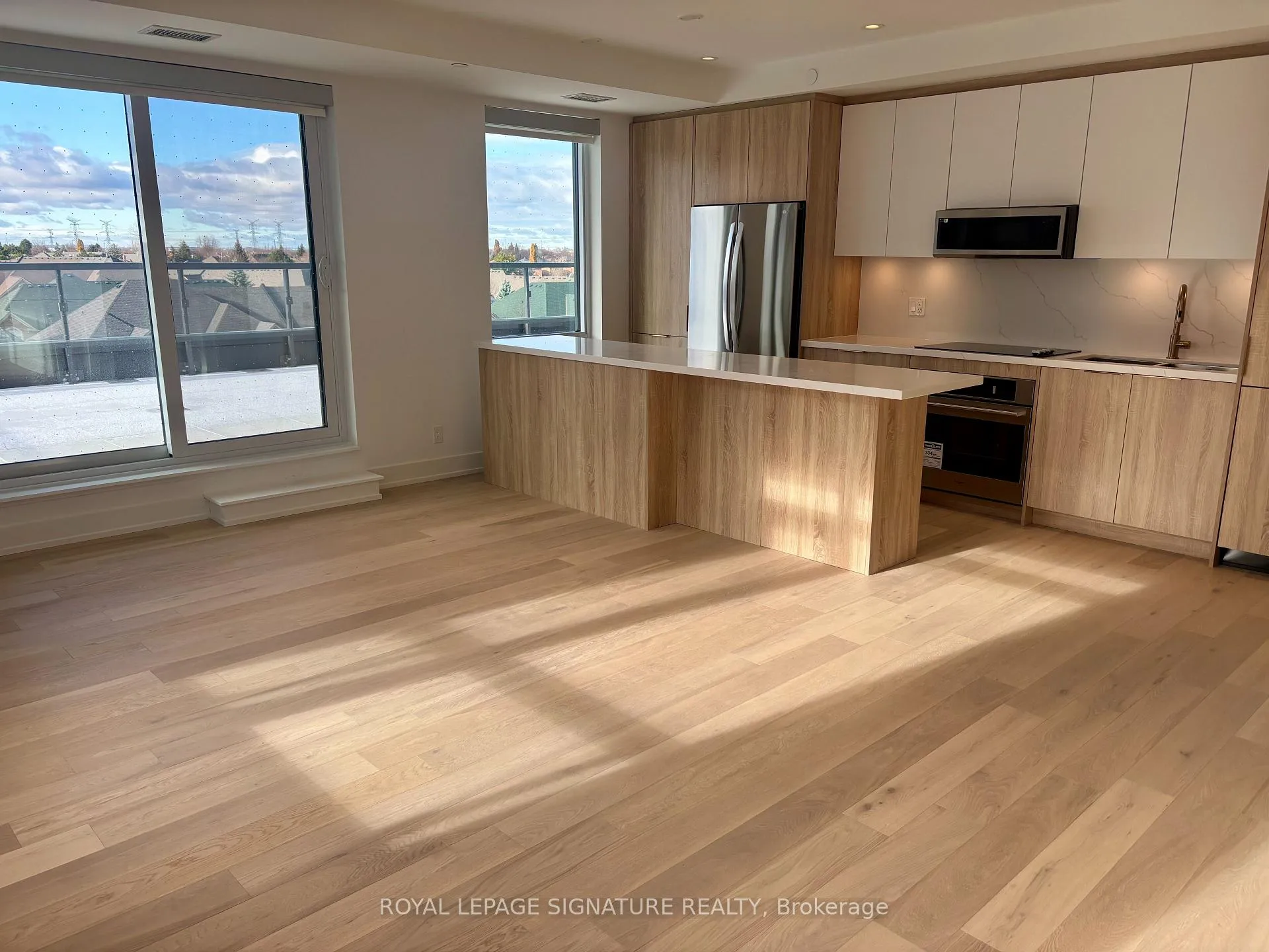 Photo 8 of Unit C512, 8 Beverley Glen Boulevard, Vaughan, Beverley Glen — HOMEH
