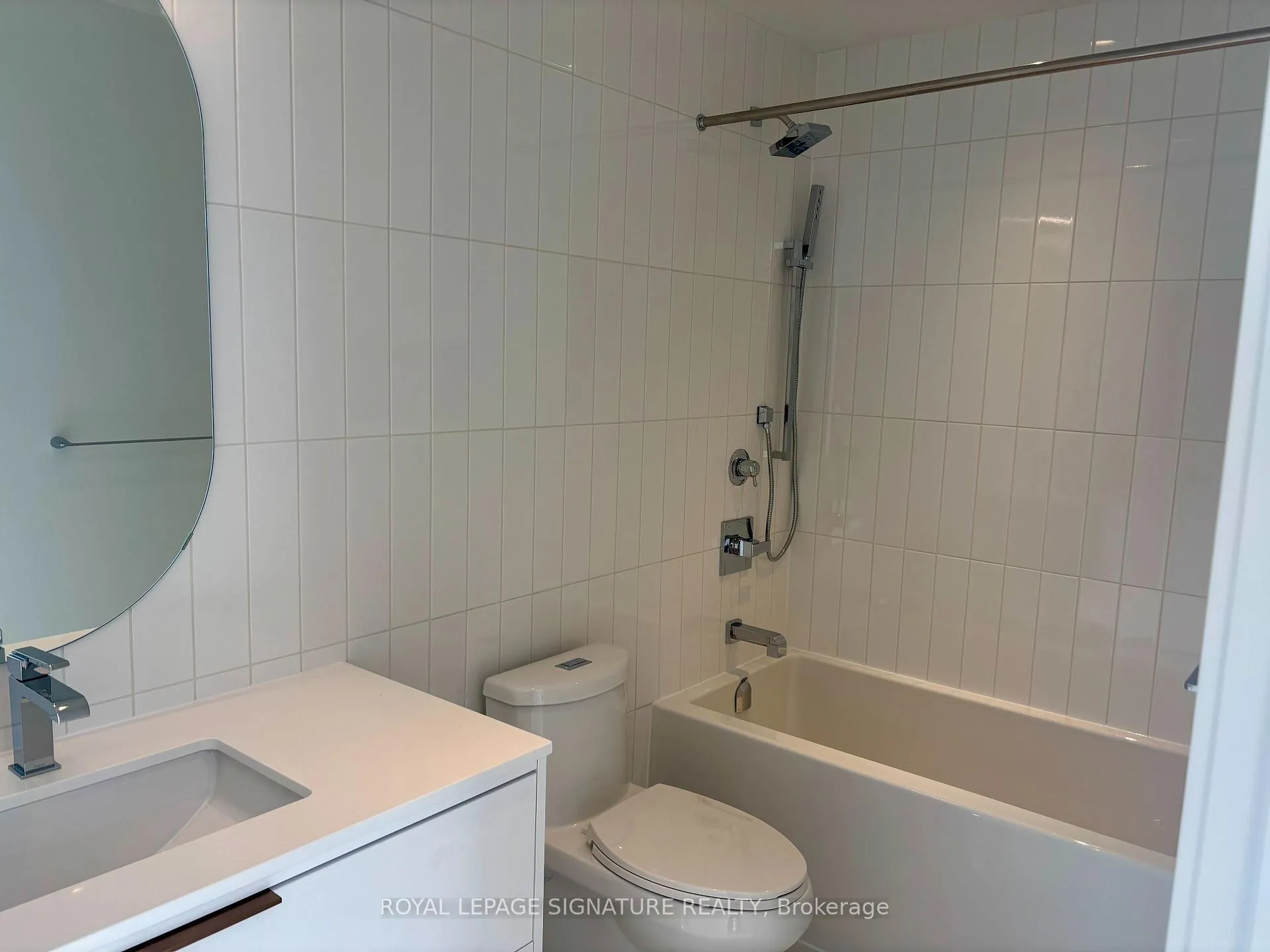 Photo 16 of Unit C512, 8 Beverley Glen Boulevard, Vaughan, Beverley Glen — HOMEH