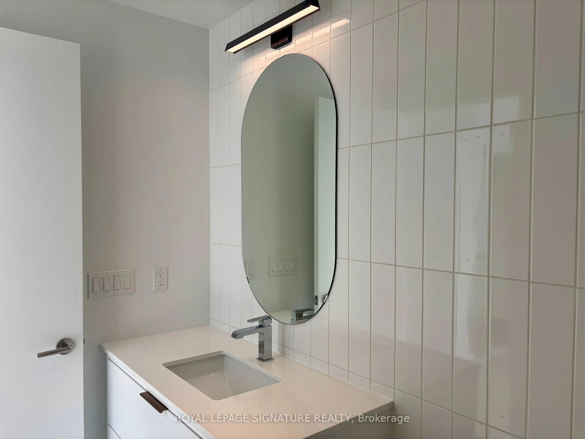 Photo 18 of Unit C512, 8 Beverley Glen Boulevard, Vaughan, Beverley Glen — HOMEH