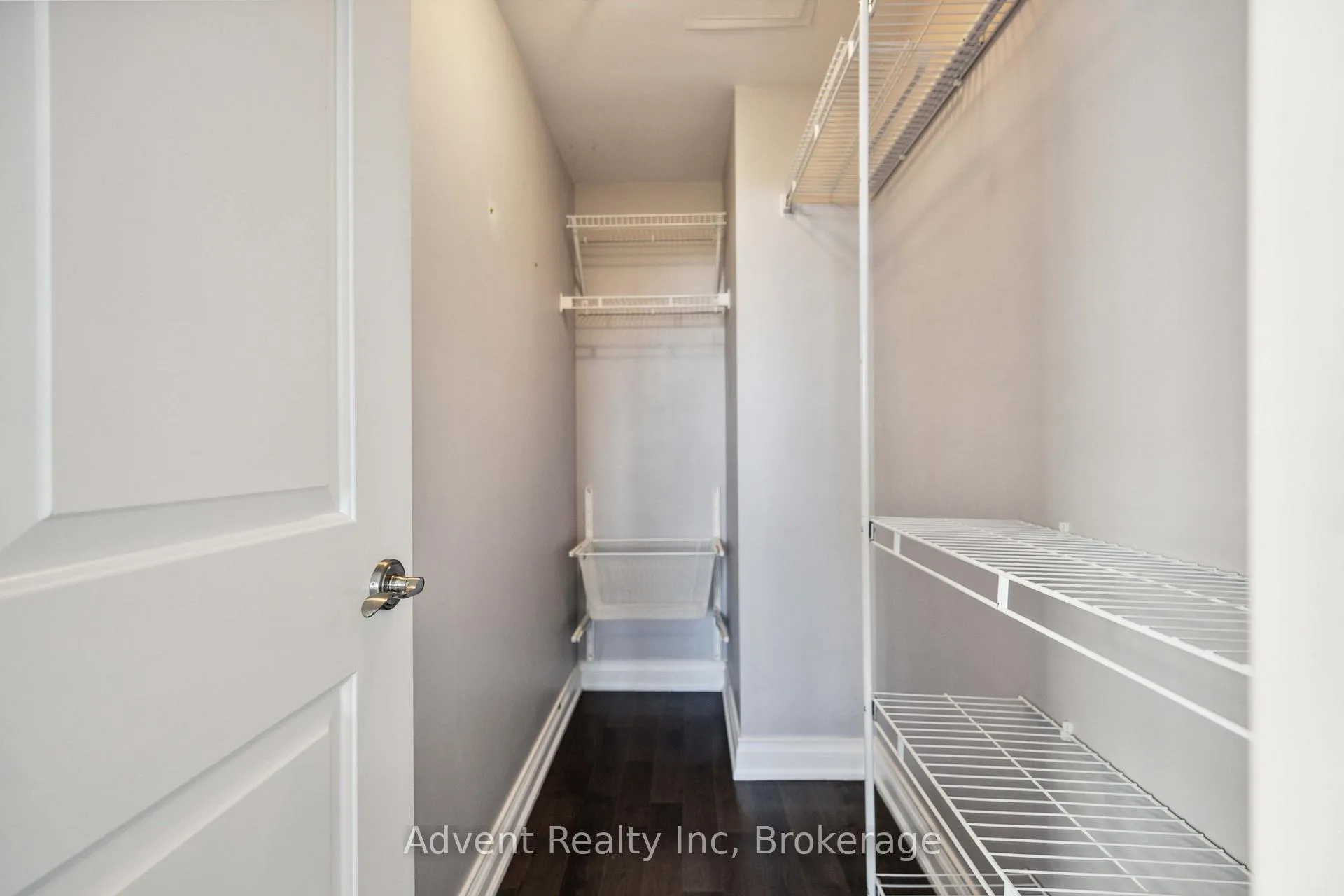 Photo 20 of Unit 401, 68 Main Street N, Markham, Markham Village — HOMEH