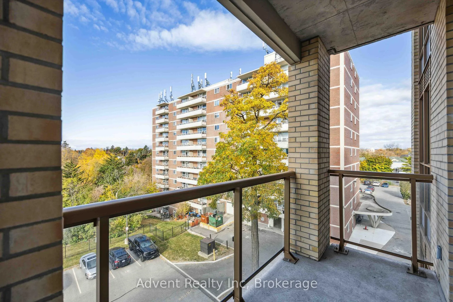 Photo 26 of Unit 401, 68 Main Street N, Markham, Markham Village — HOMEH