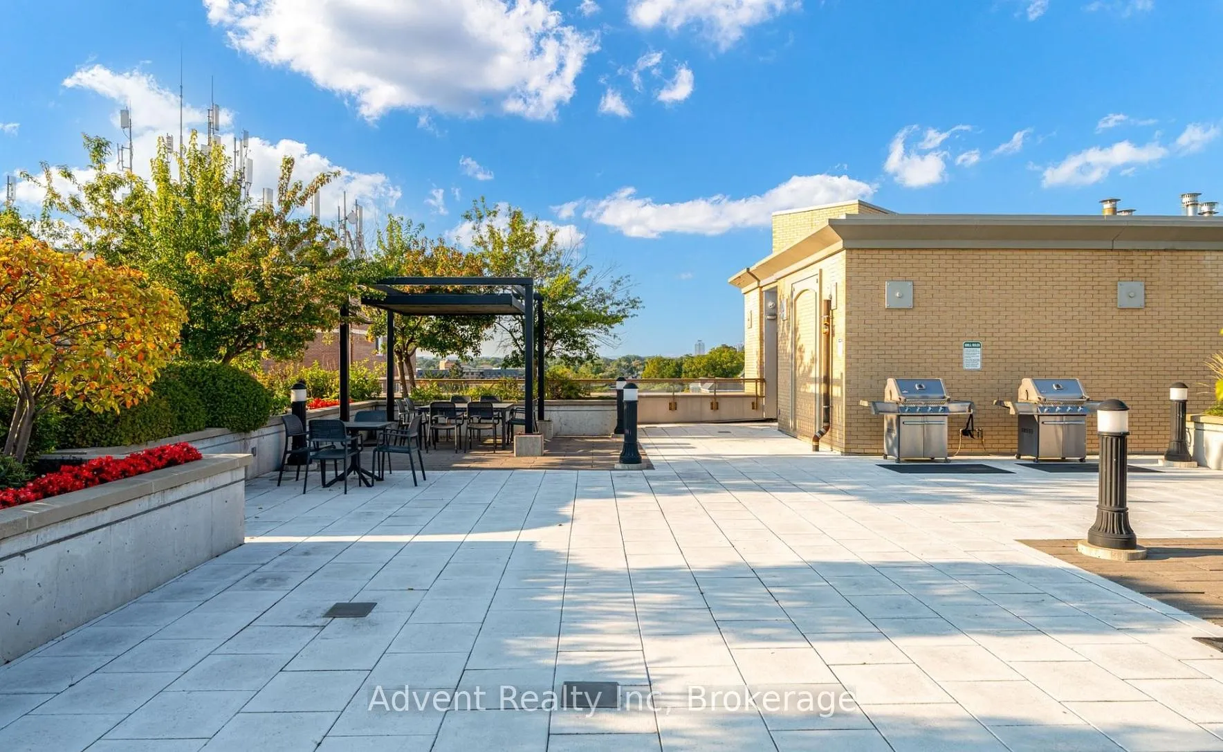Photo 28 of Unit 401, 68 Main Street N, Markham, Markham Village — HOMEH