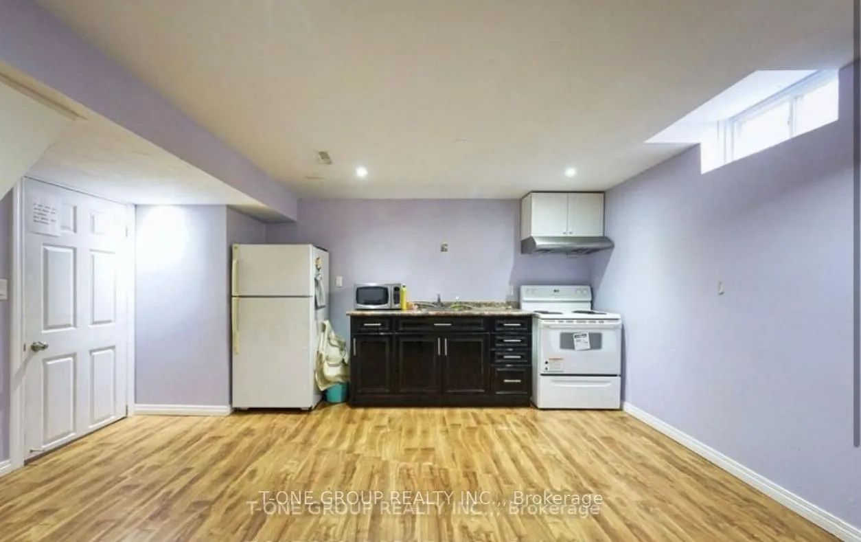 Photo 5 of Unit Bsmt, 73 Dunbar Crescent, Markham, Milliken Mills East — HOMEH
