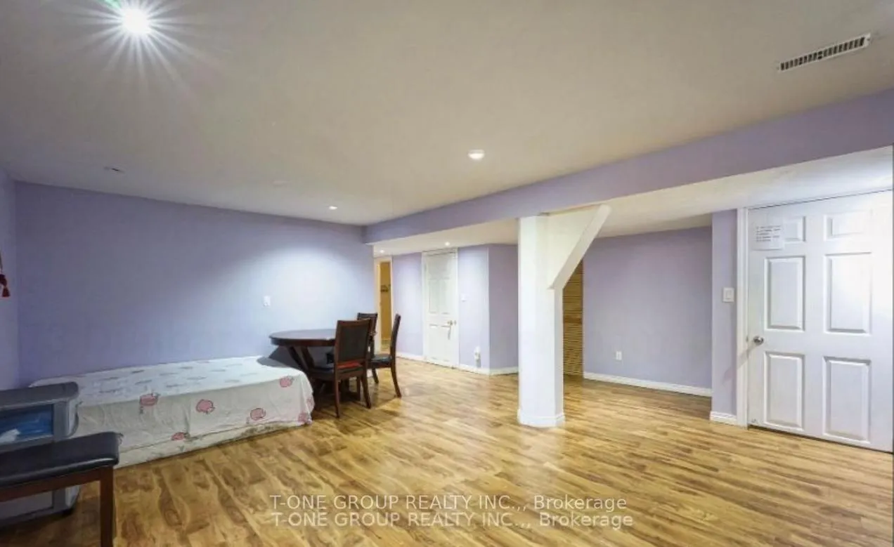 Photo 6 of Unit Bsmt, 73 Dunbar Crescent, Markham, Milliken Mills East — HOMEH