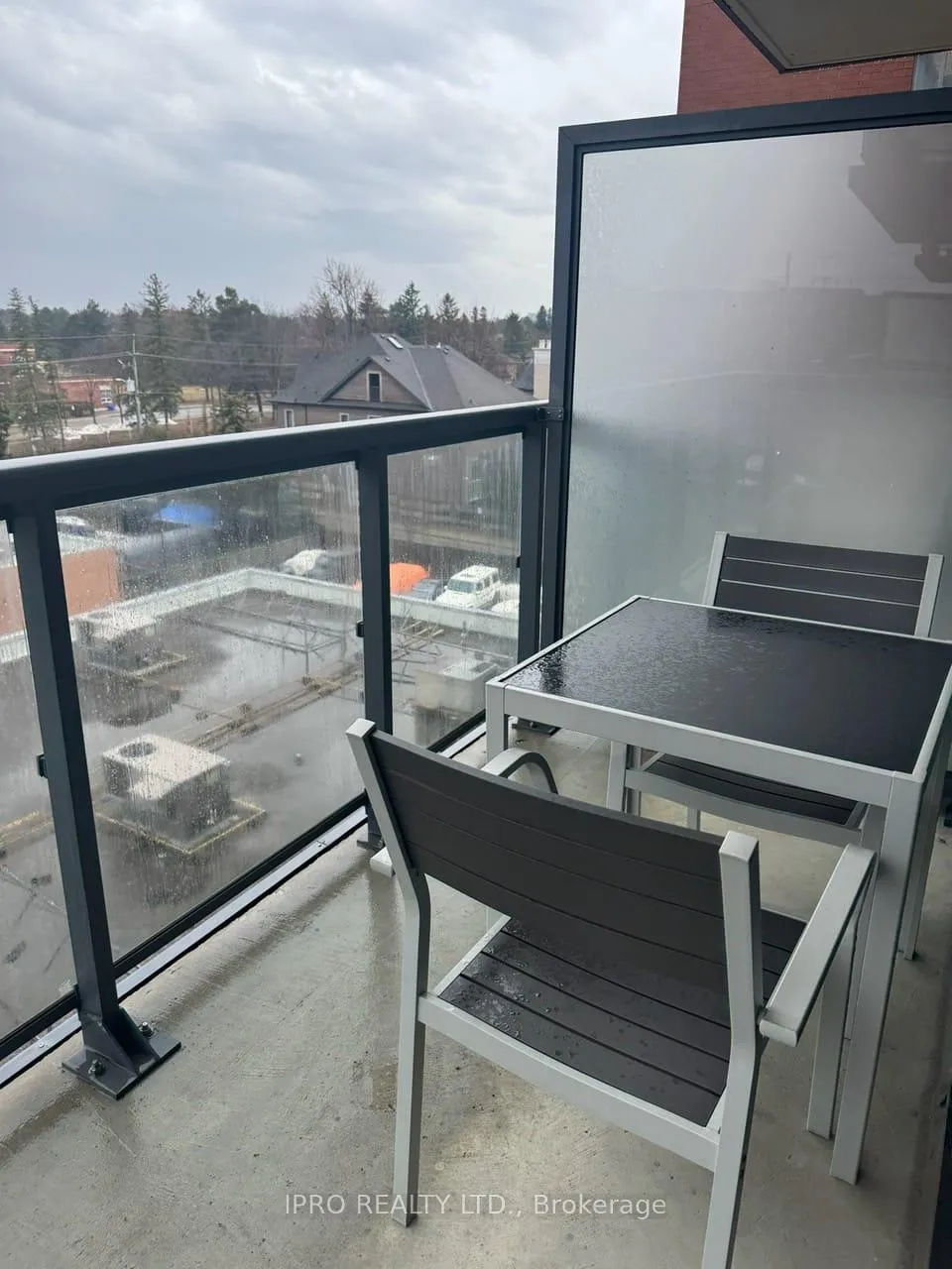 Photo 7 of Unit 535, 7608 Yonge St Street, Vaughan, Crestwood-Springfarm-Yorkhill — HOMEH