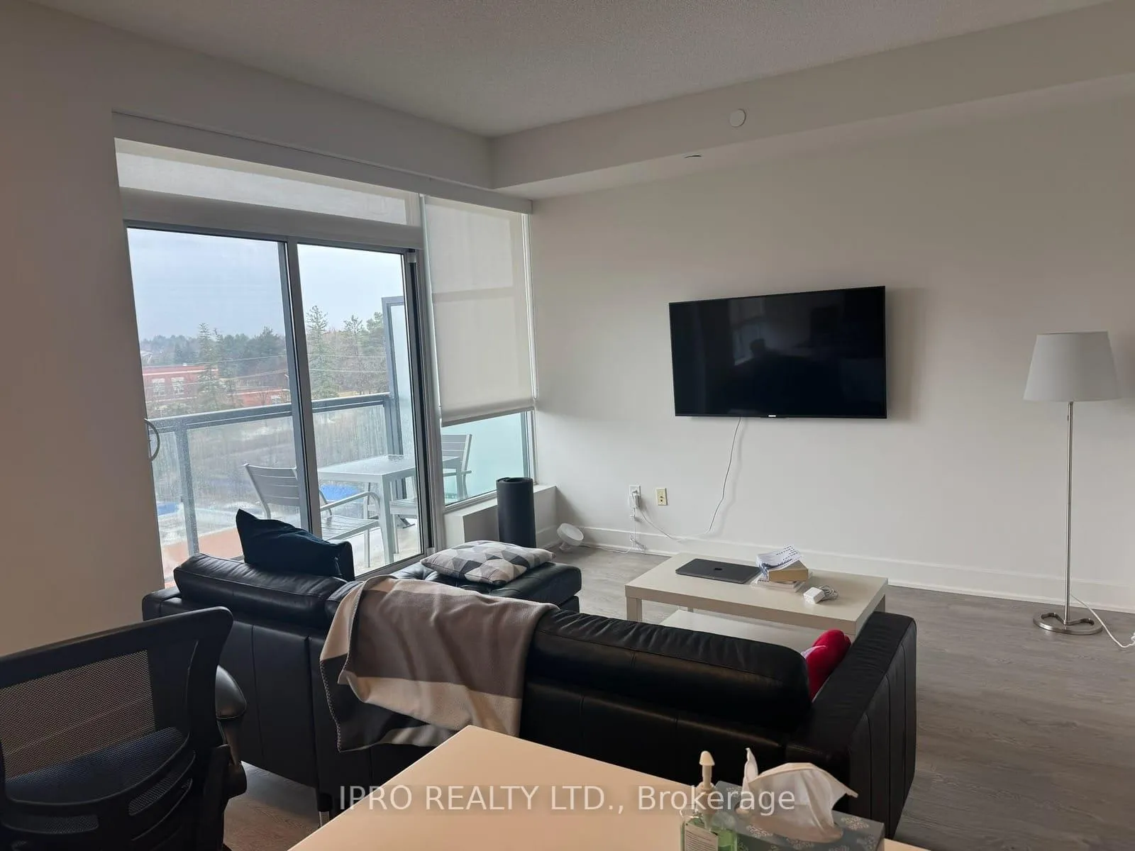 Photo 11 of Unit 535, 7608 Yonge St Street, Vaughan, Crestwood-Springfarm-Yorkhill — HOMEH