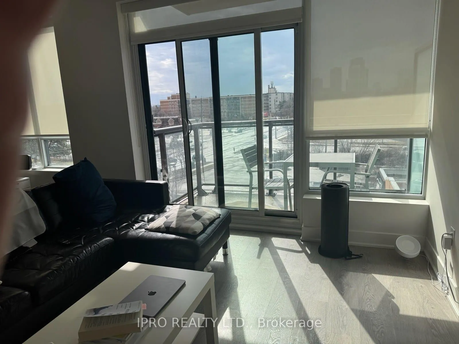 Photo 13 of Unit 535, 7608 Yonge St Street, Vaughan, Crestwood-Springfarm-Yorkhill — HOMEH