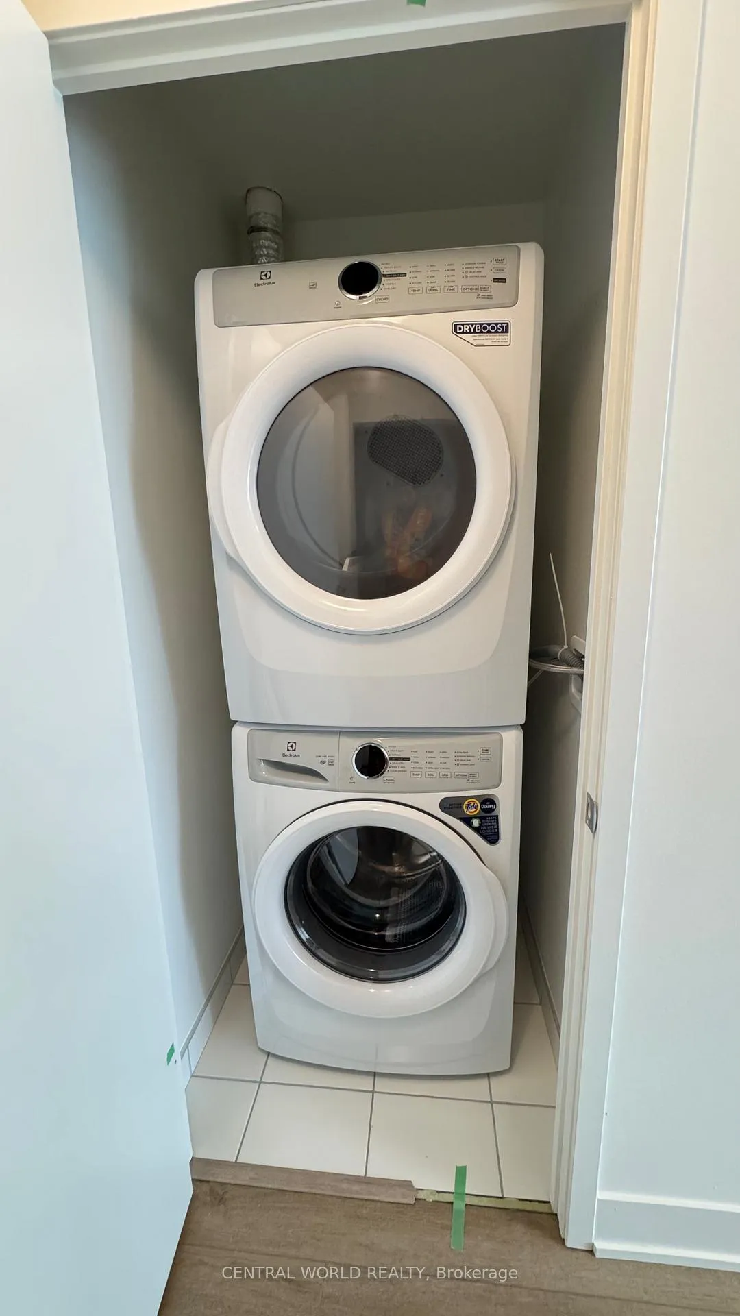 Photo 8 of Unit 2305, 38 Andre de Grasse Street, Markham, Unionville — HOMEH