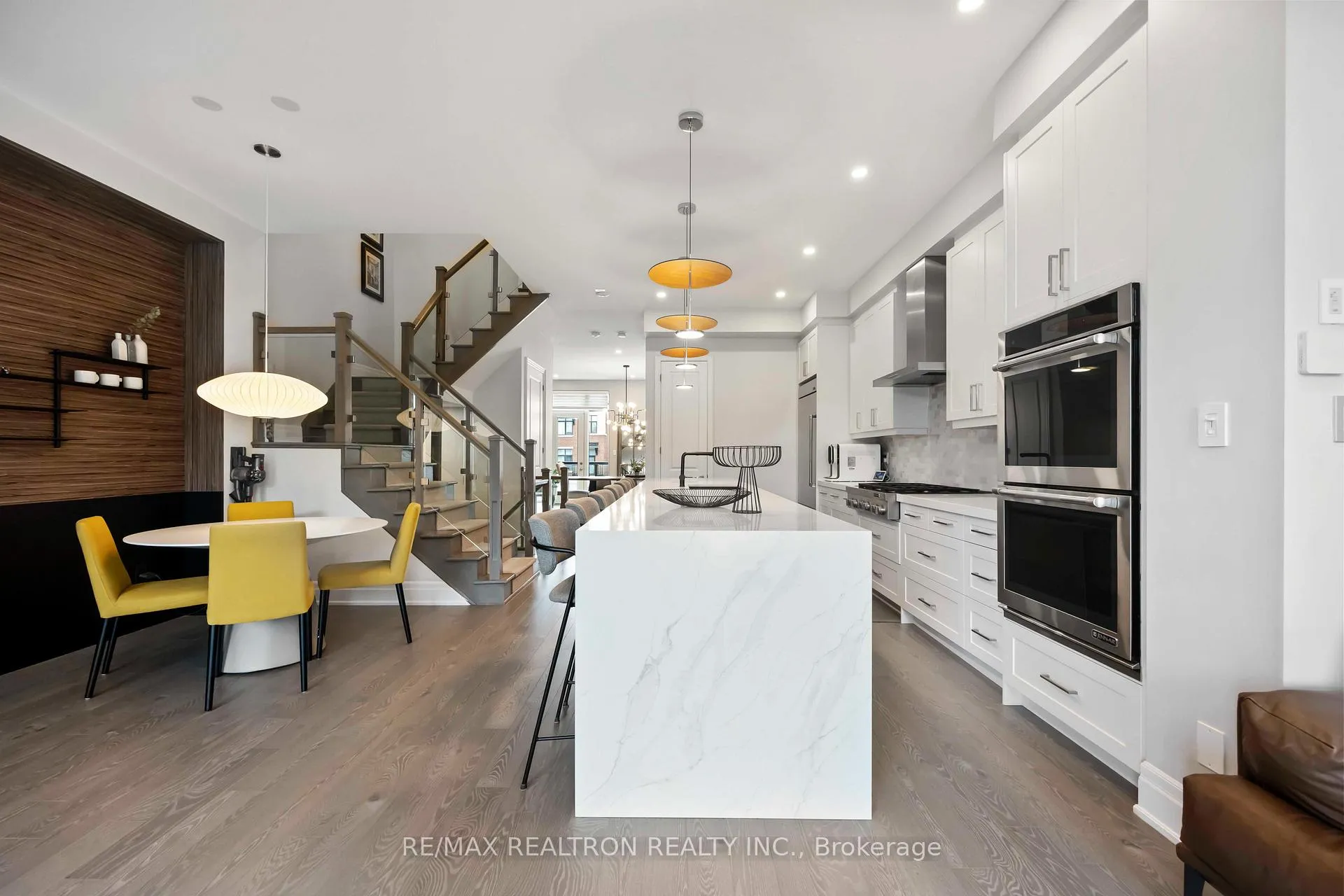 Photo 11 of 582 Marc Santi Boulevard, Vaughan, Patterson — HOMEH