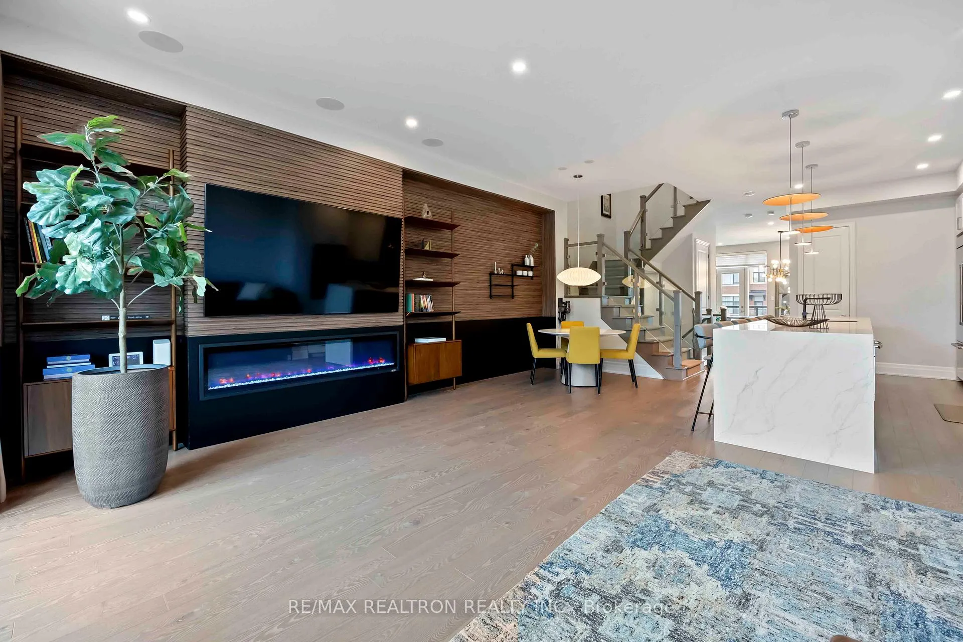 Photo 18 of 582 Marc Santi Boulevard, Vaughan, Patterson — HOMEH