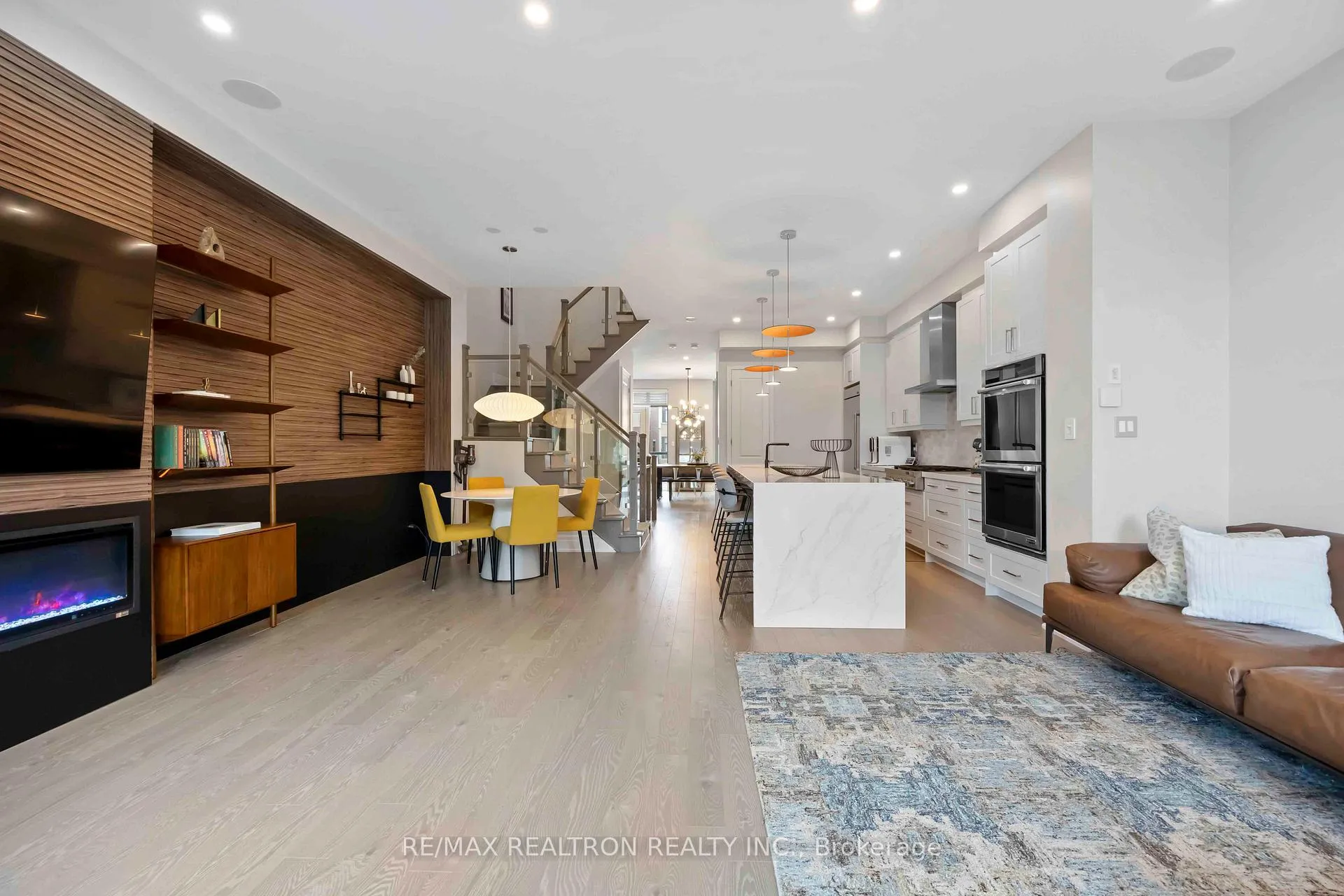 Photo 20 of 582 Marc Santi Boulevard, Vaughan, Patterson — HOMEH