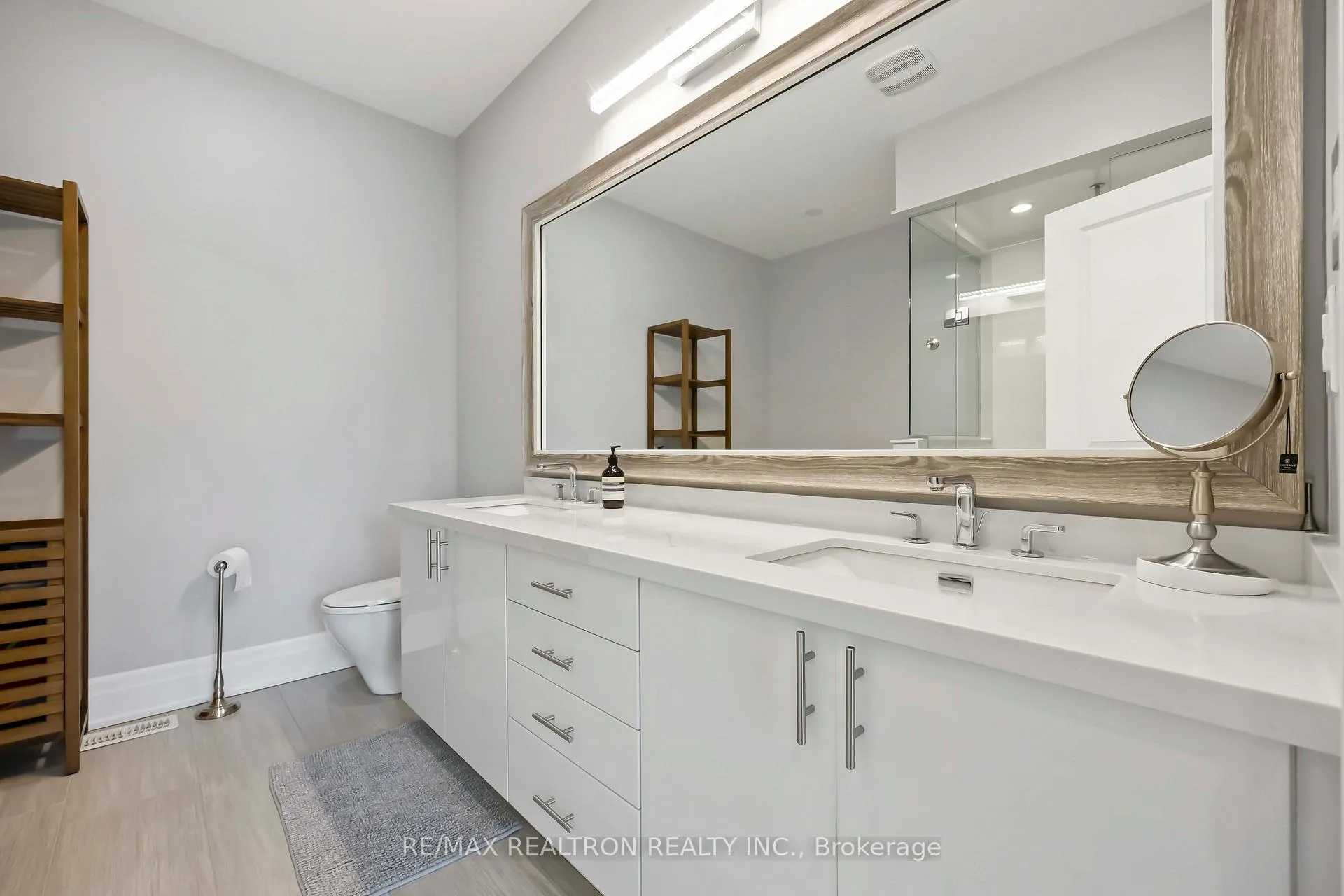 Photo 31 of 582 Marc Santi Boulevard, Vaughan, Patterson — HOMEH