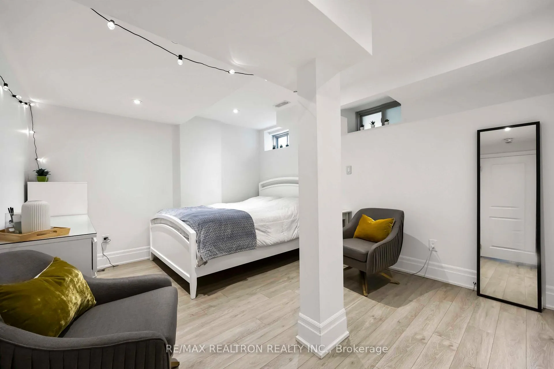 Photo 39 of 582 Marc Santi Boulevard, Vaughan, Patterson — HOMEH