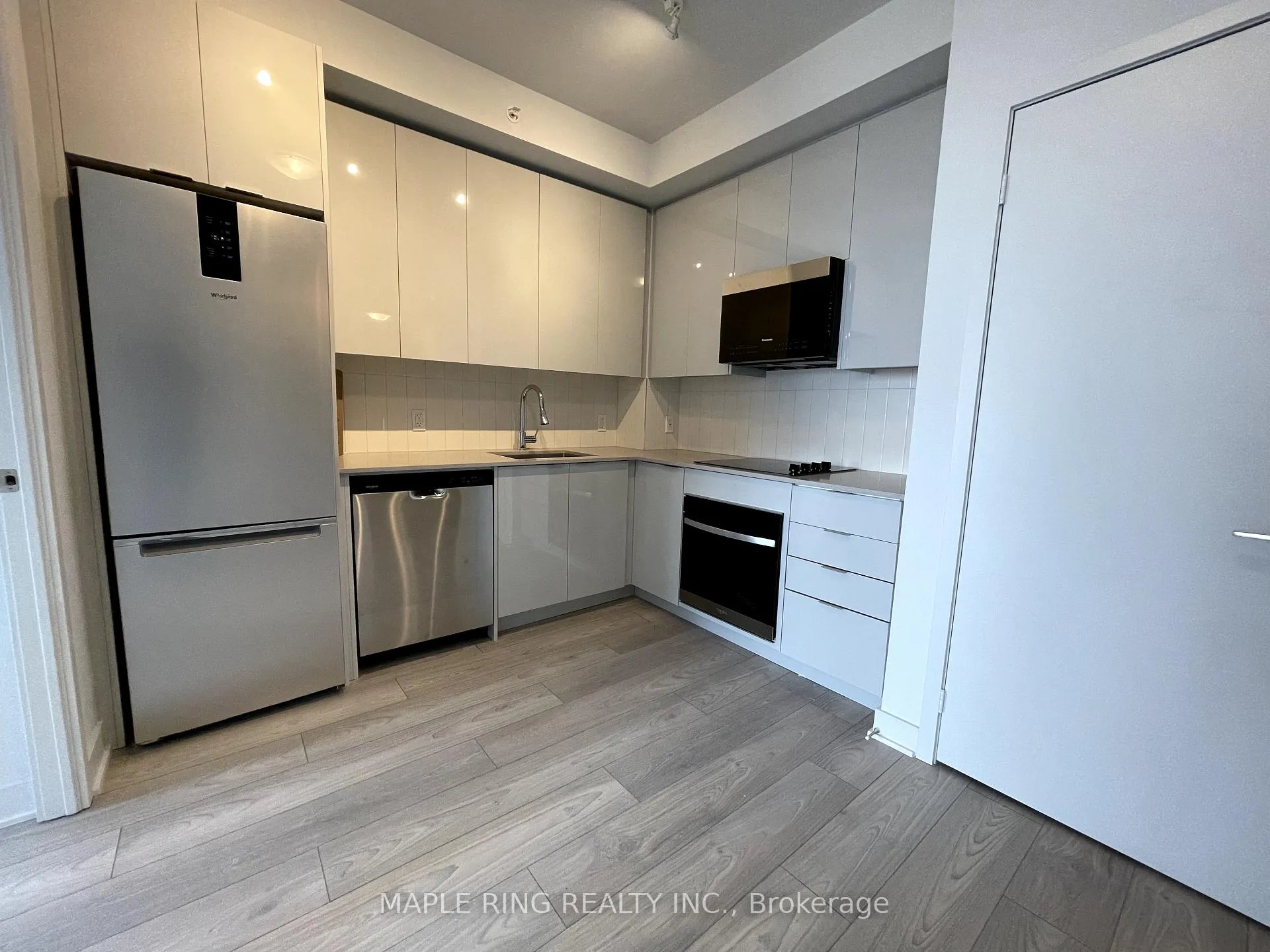 Photo 4 of Unit 2201, 2920 Highway 7 Road, Vaughan, Concord — HOMEH