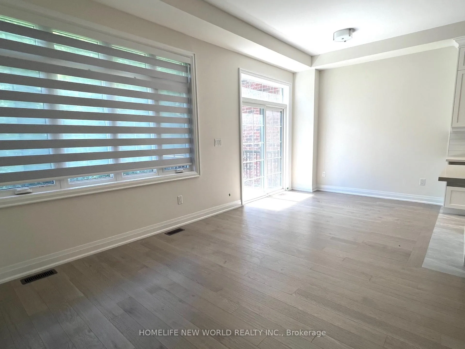 Photo 11 of 17 Elm Green Lane, Markham, Angus Glen — HOMEH