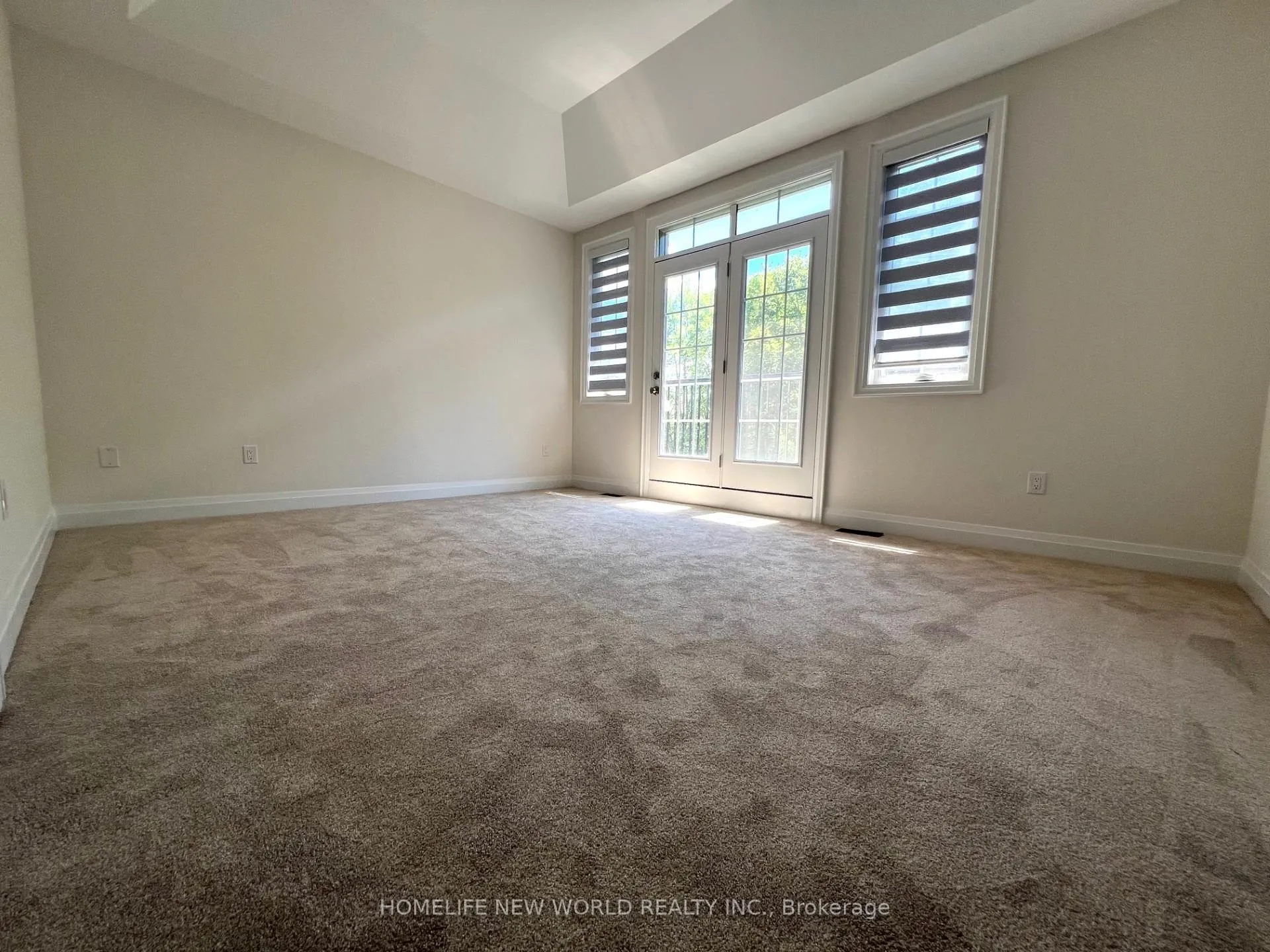 Photo 13 of 17 Elm Green Lane, Markham, Angus Glen — HOMEH